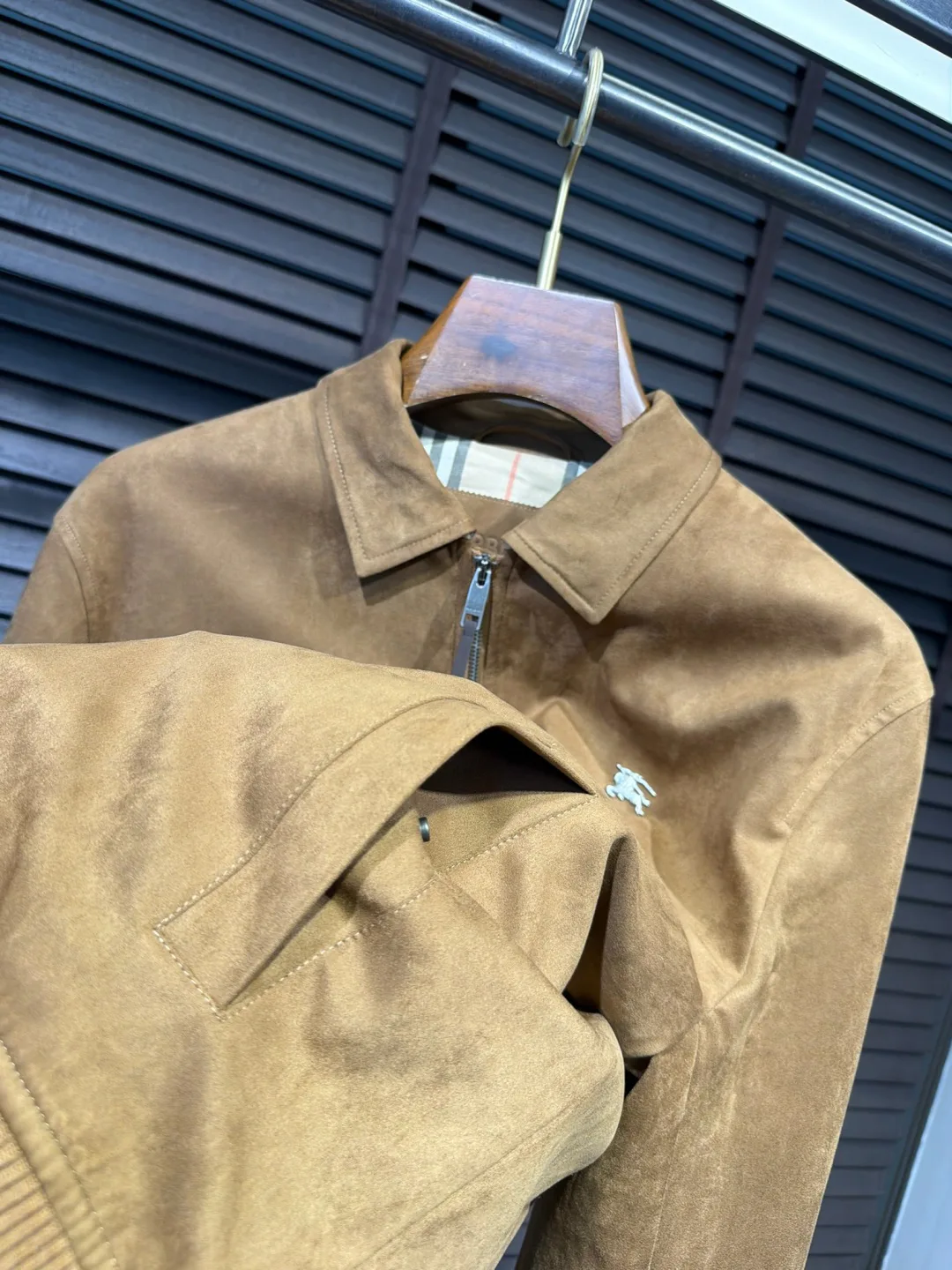 Women's Leather Jackets And Sheepskin Coats BURBERRY 17944026