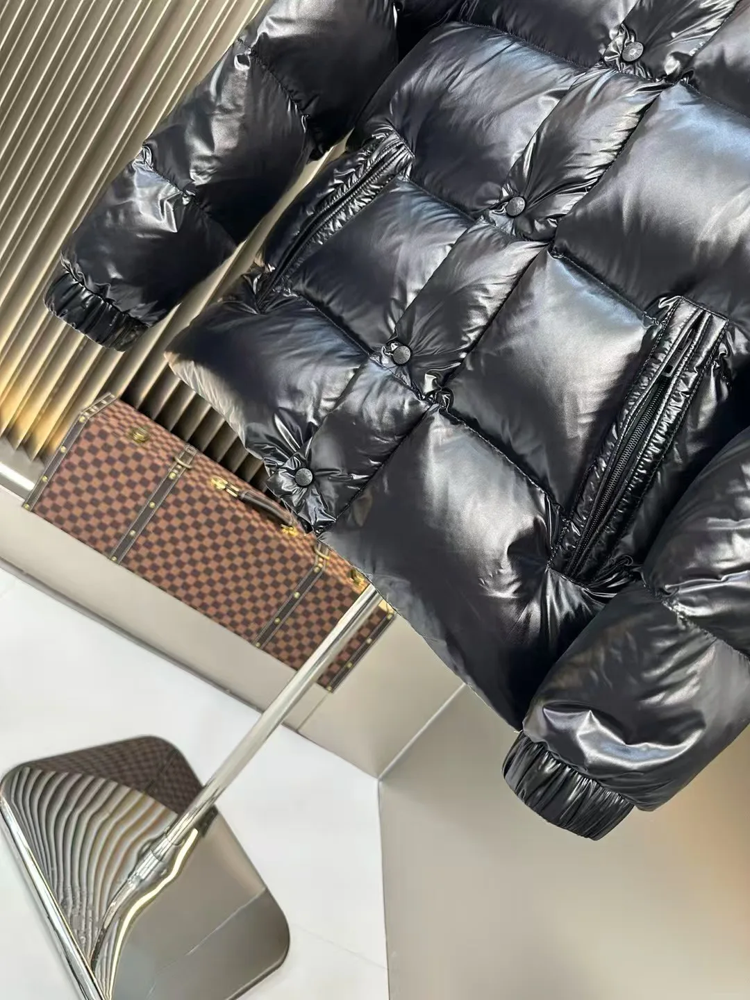 Men's Jackets And Down Jackets MONCLER 18188955