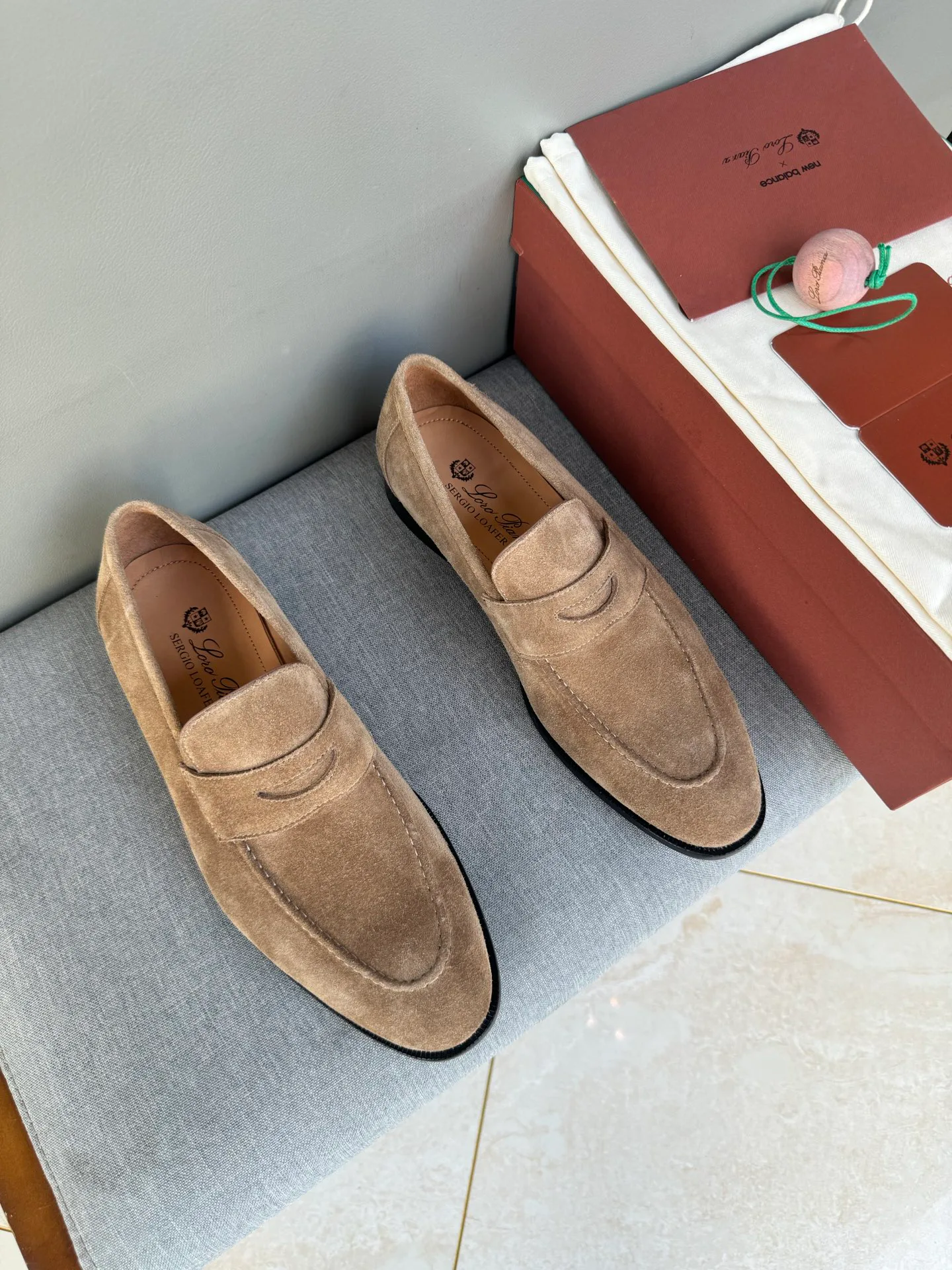 Men's Loafers And Dress Shoes LORO PIANA 18055147