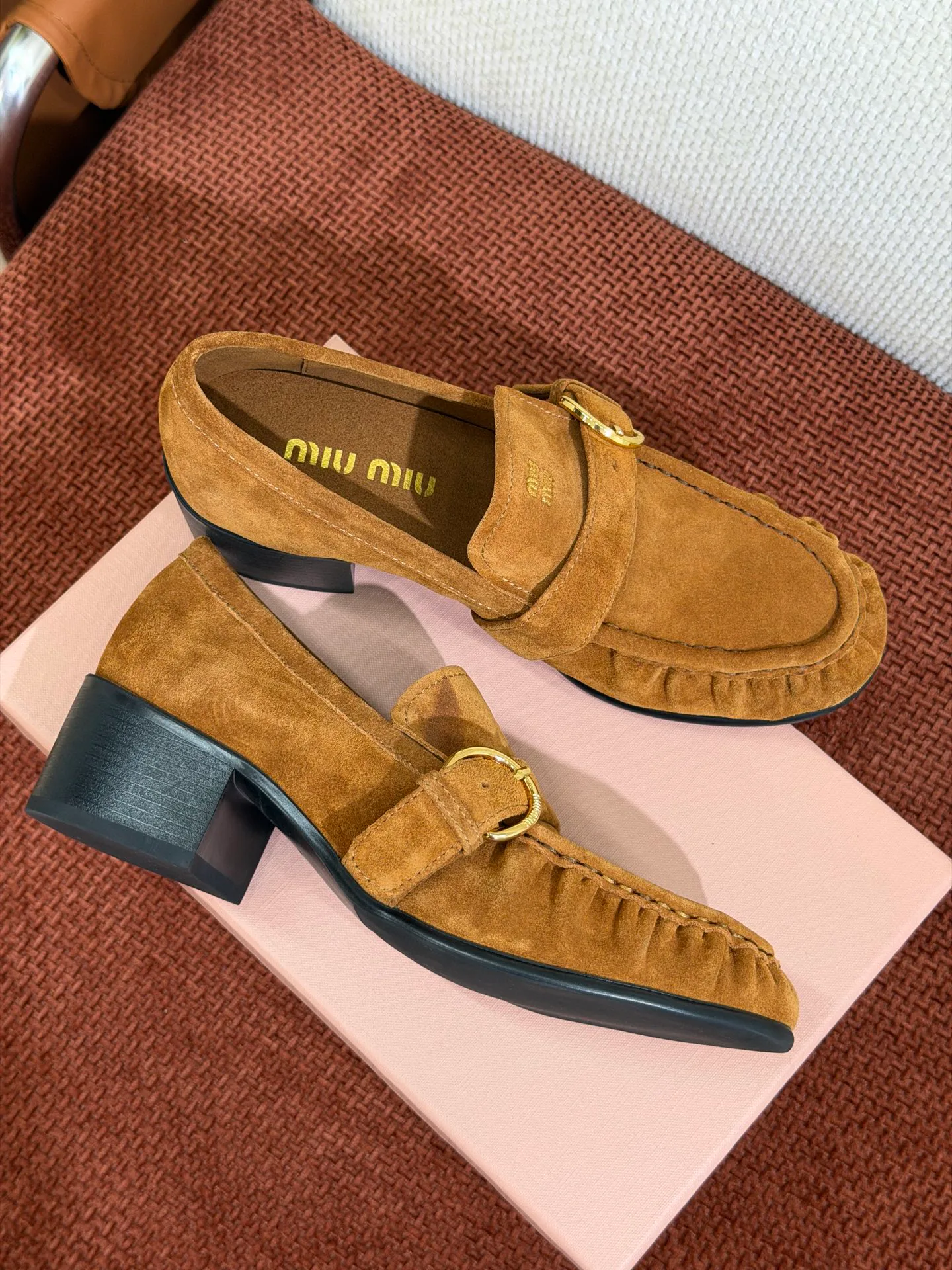 Women's Loafers And Moccasins MIU MIU 18072747