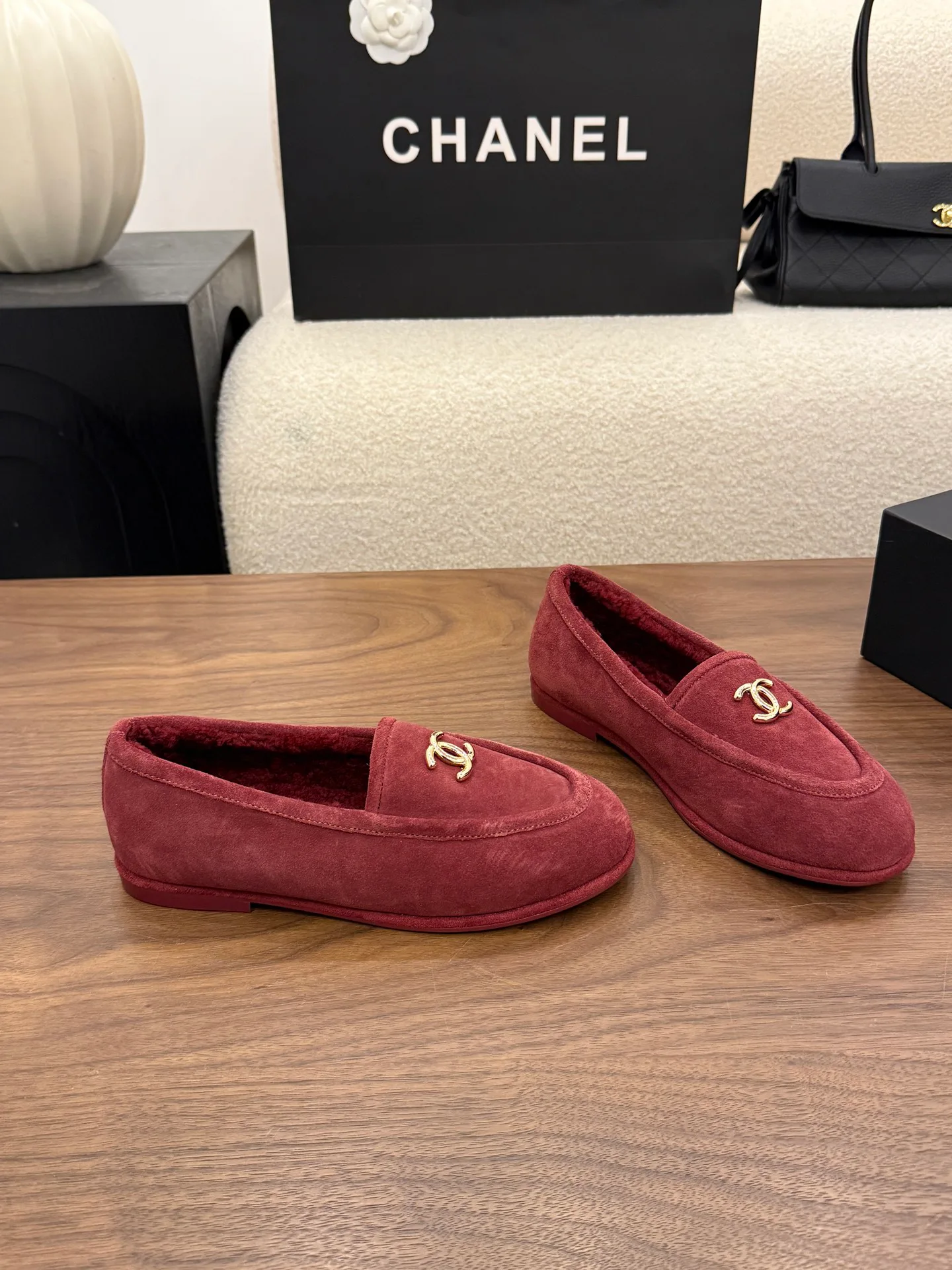 Women's Loafers And Moccasins CHANEL 18223694