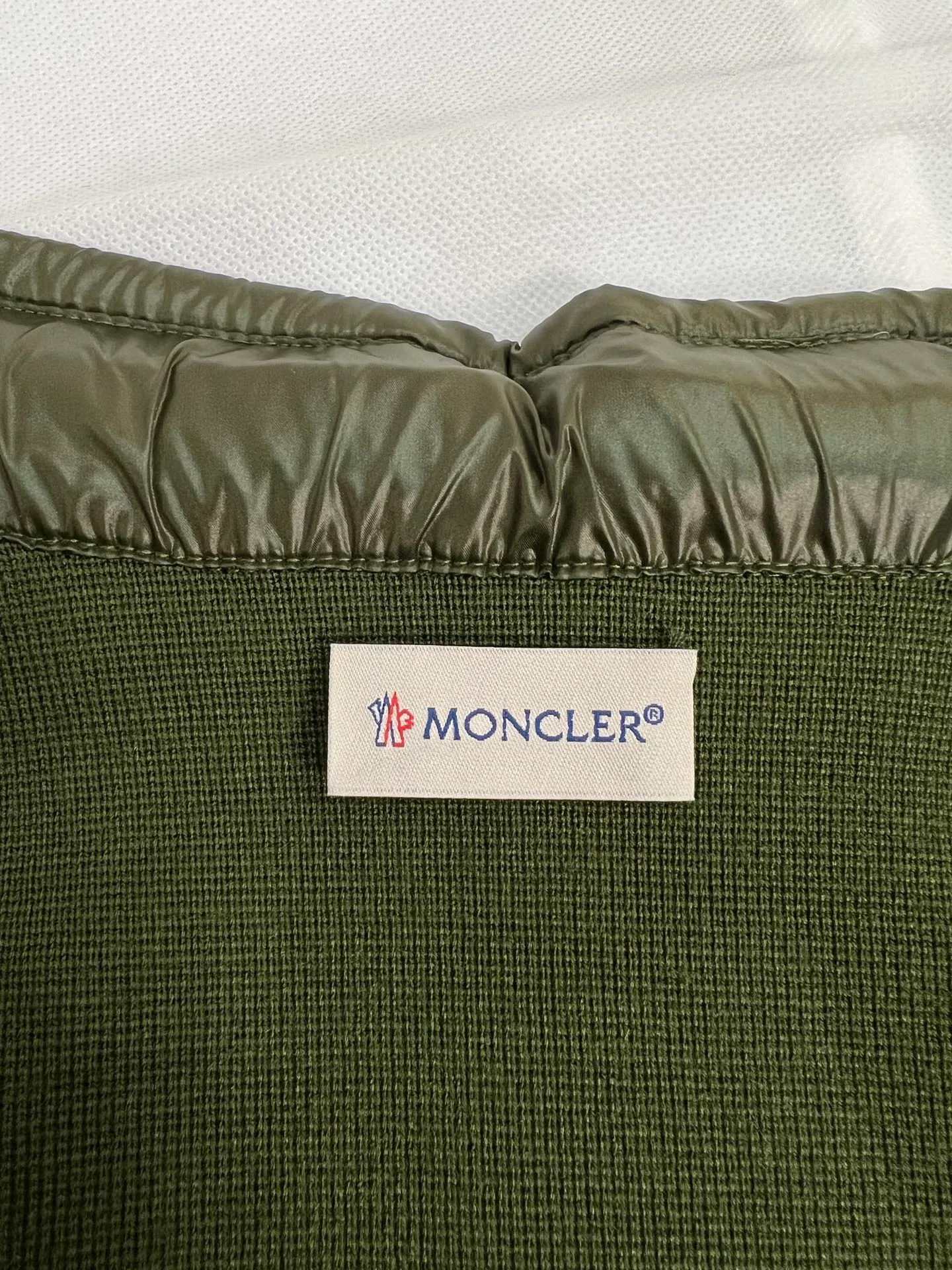 Куртки И Пуховики Мужские Moncler 18599827