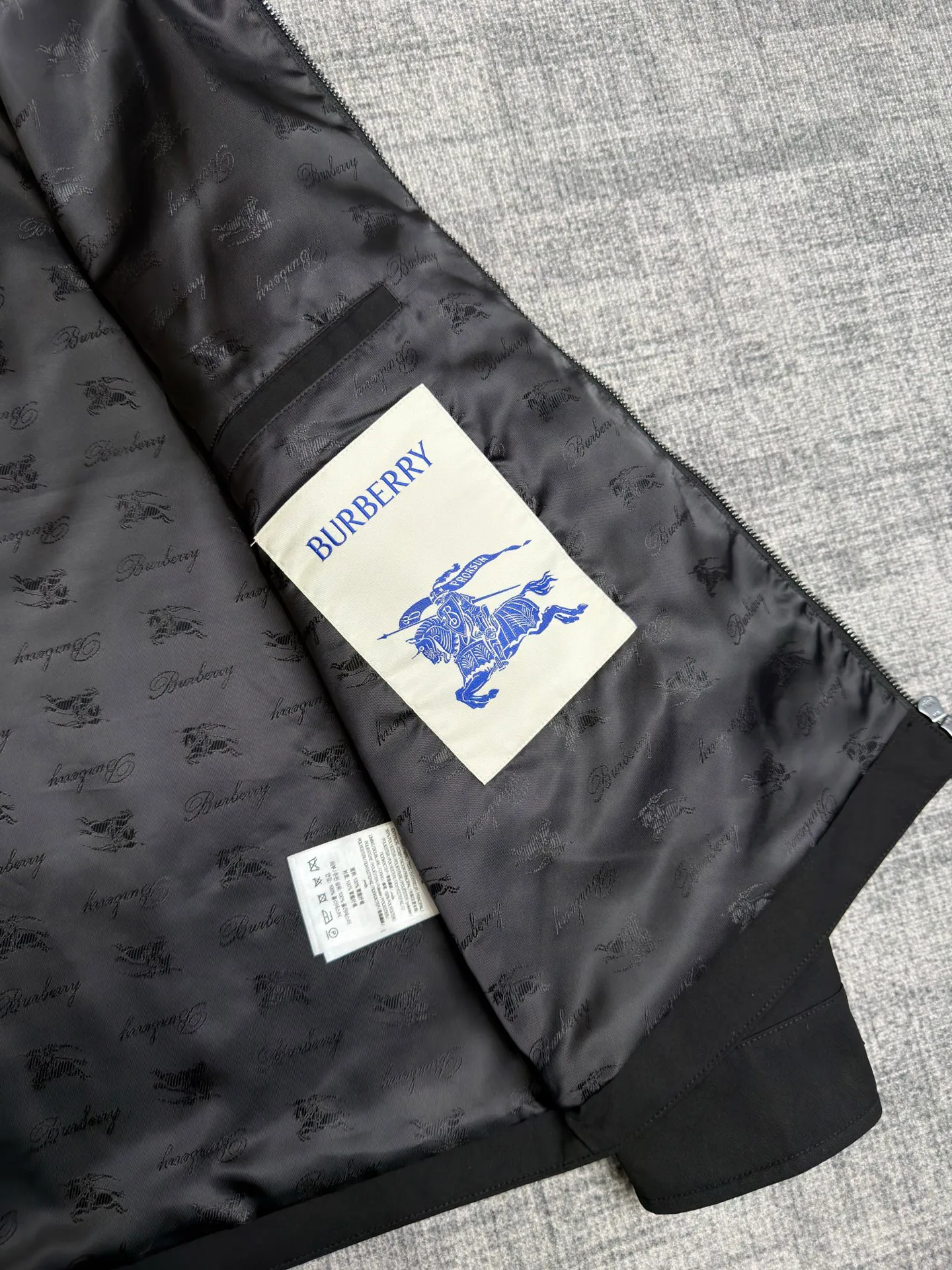 Men's Jackets And Down Jackets BURBERRY 17853014