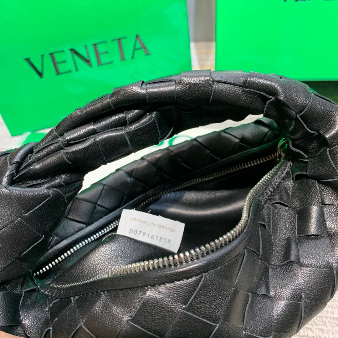 Women's Classic Handbags BOTTEGA VENETA 17489371