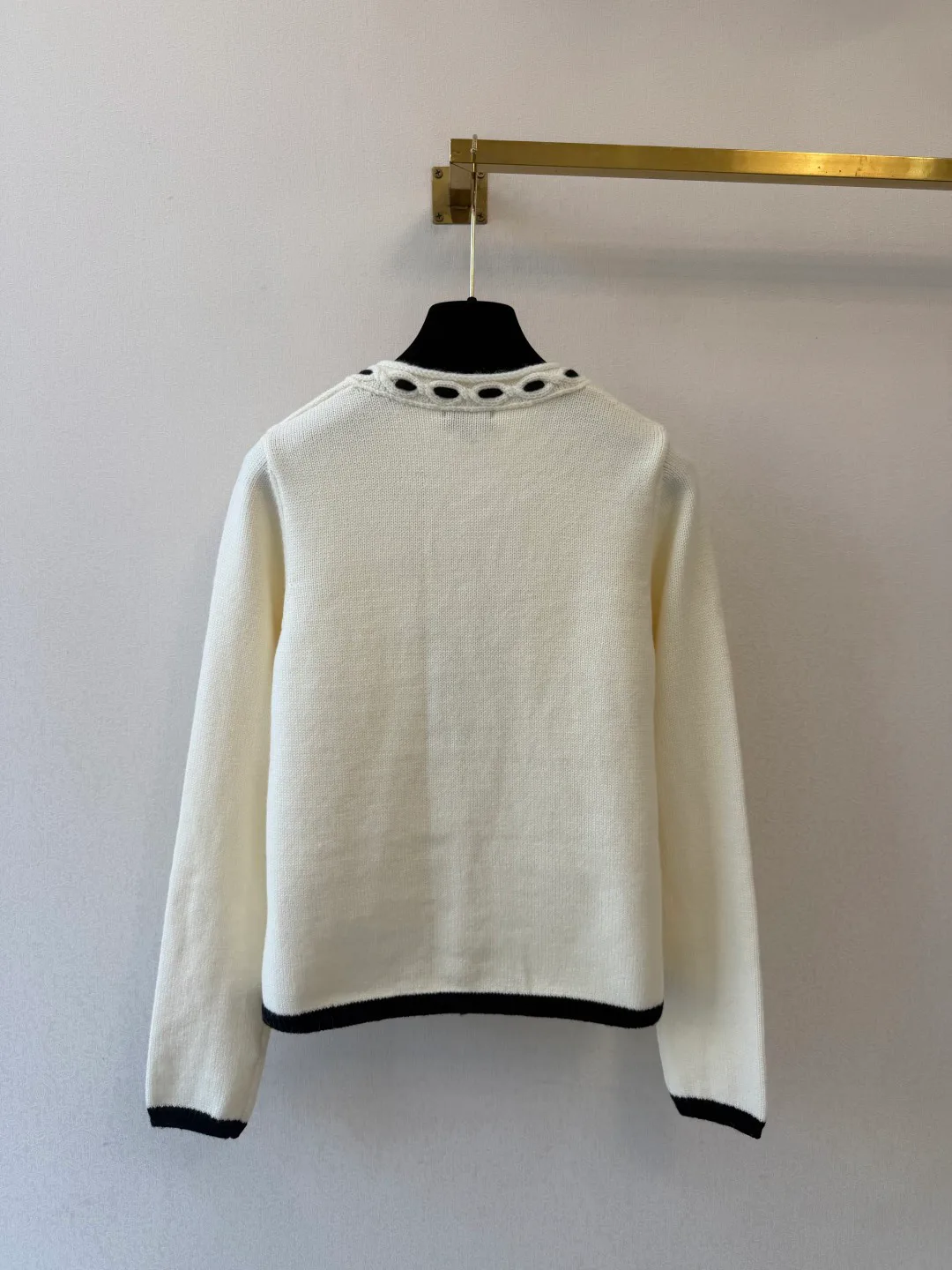 Women's Jumpers And Sweaters CHANEL 18305730