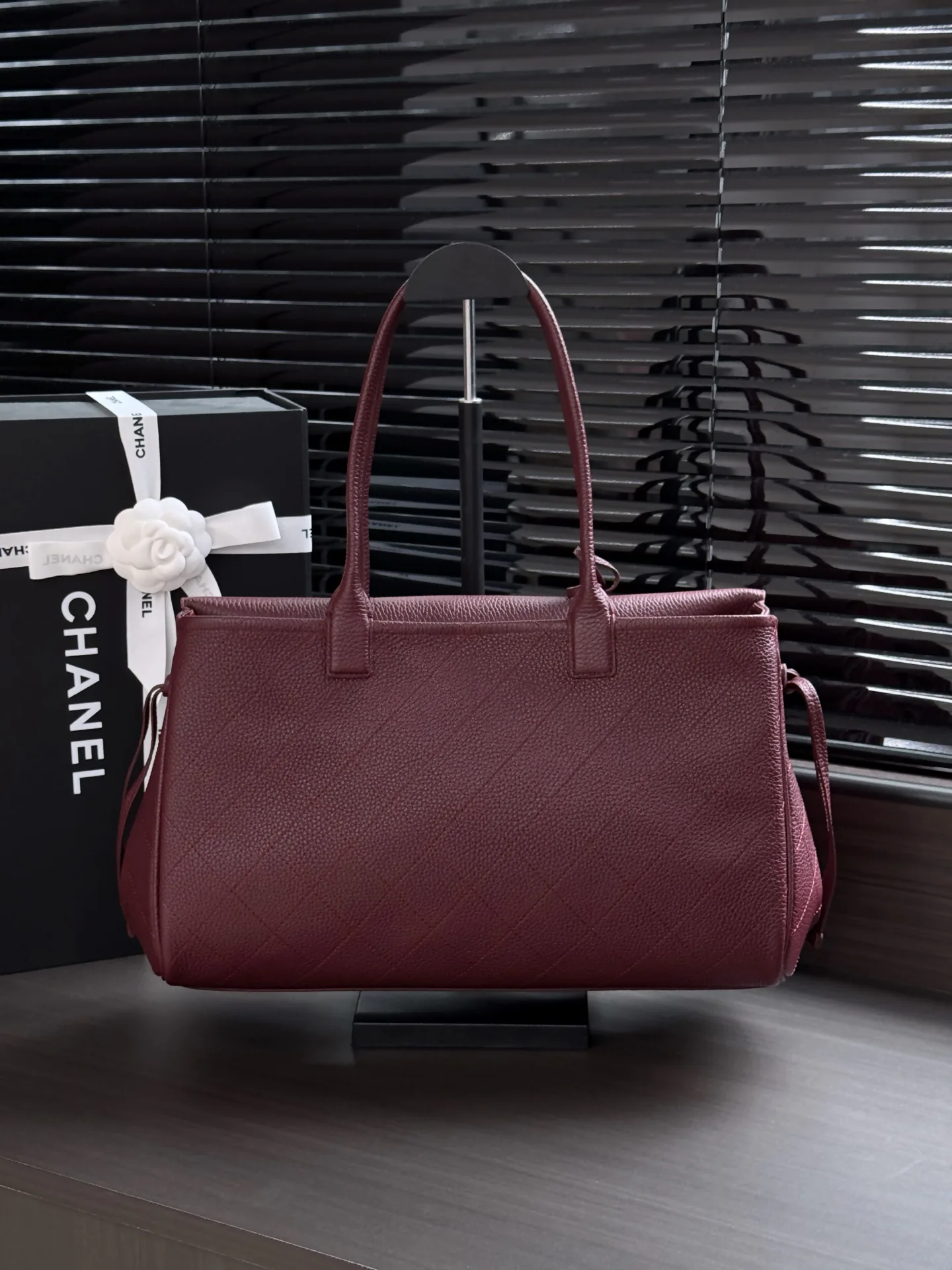 Women's Classic Handbags CHANEL 17861280