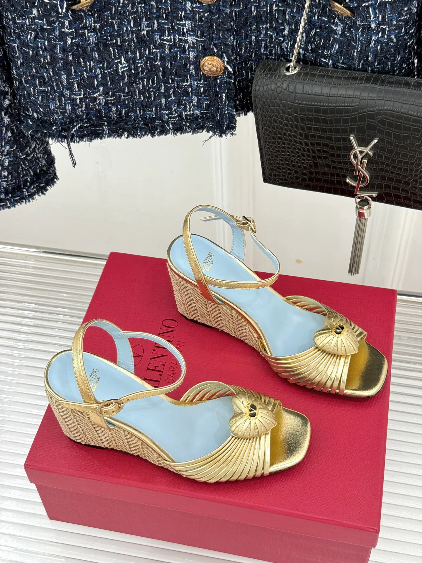 Women's Open-Toe Sandals VALENTINO 17839827