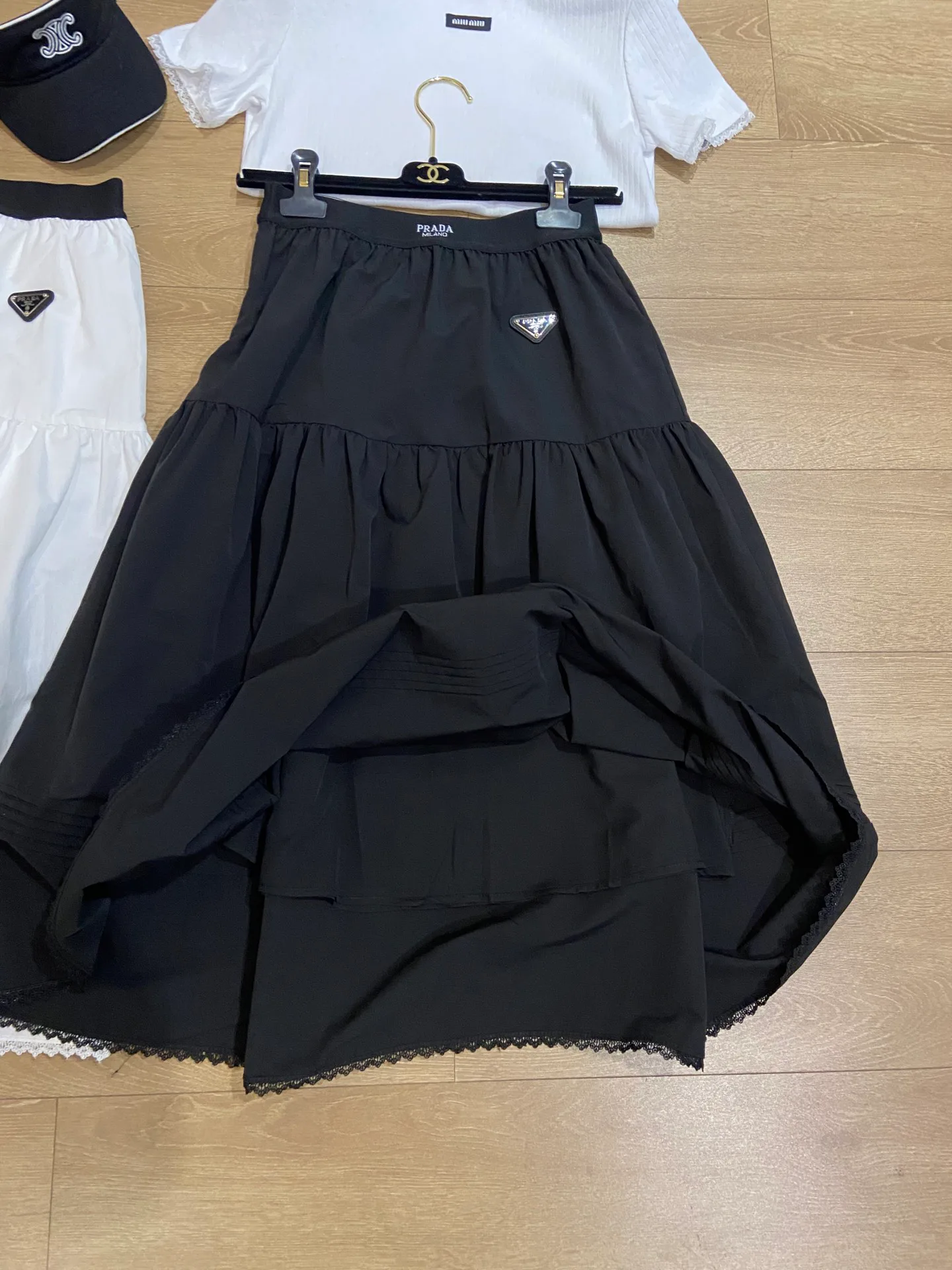 Women's Skirts PRADA 17034682