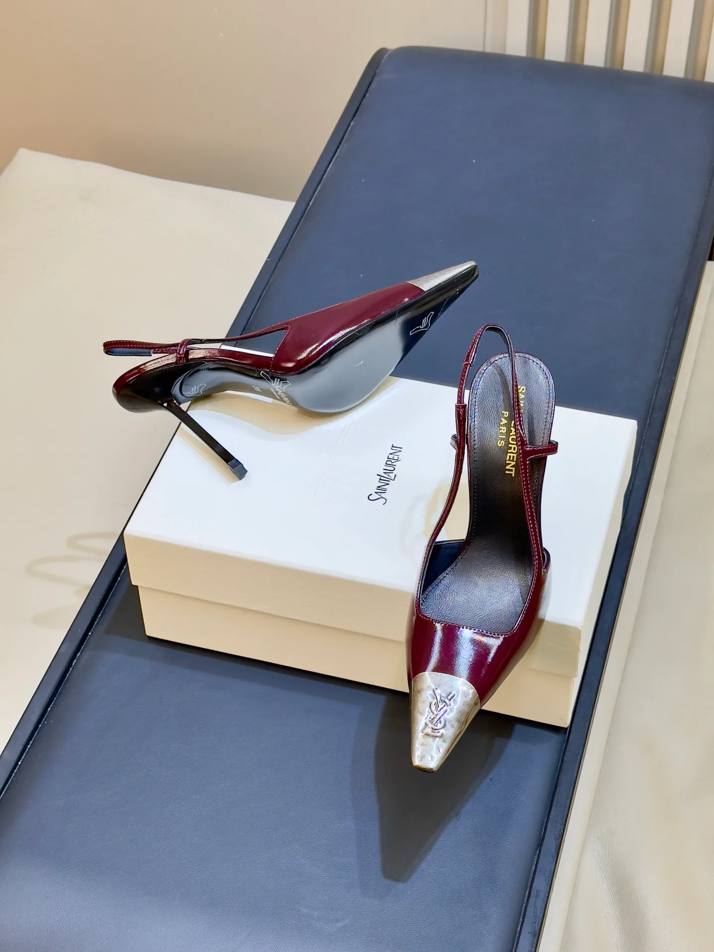 Women's Heels SAINT LAURENT 18073502