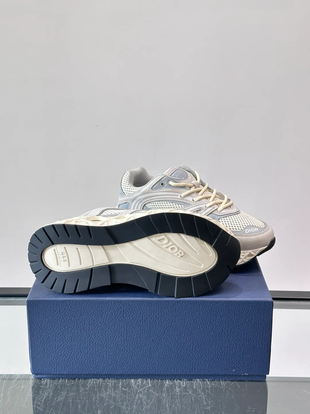 Women's Sneakers CHRISTIAN DIOR 18102566