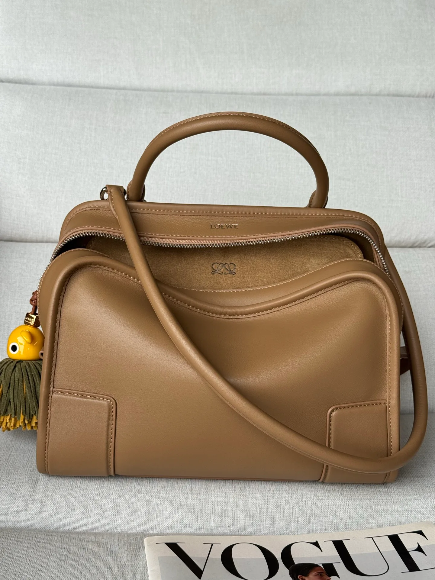 Women's Classic Handbags LOEWE 17679816