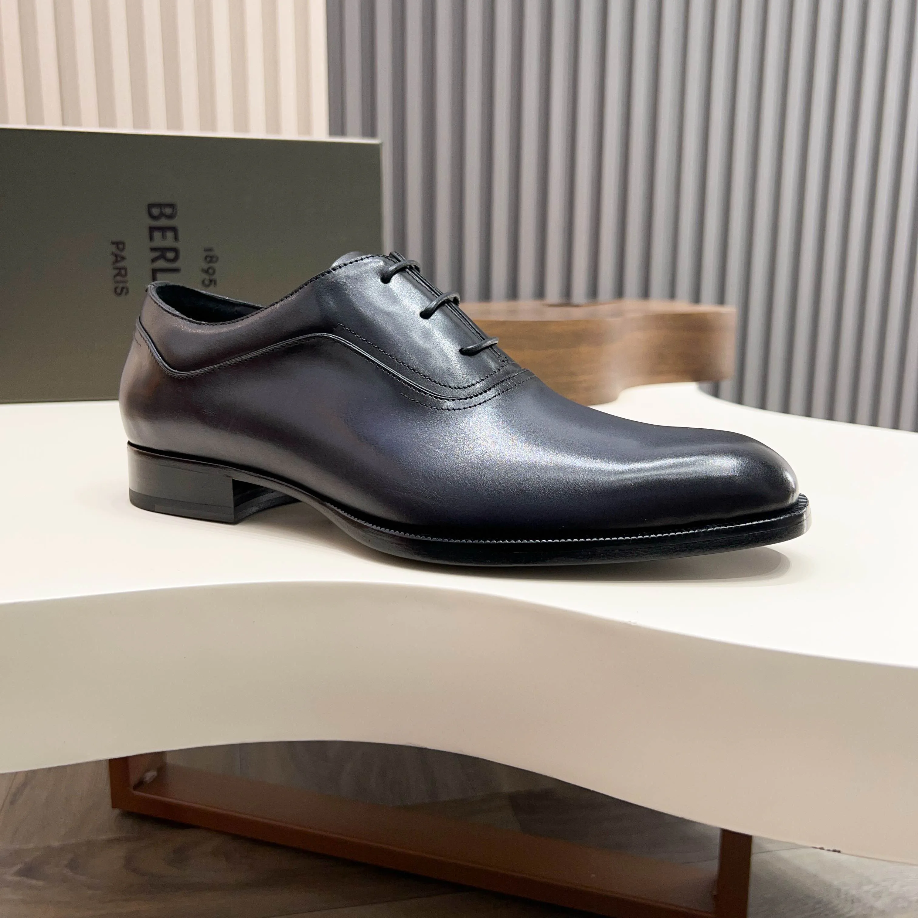 Men's Loafers And Dress Shoes BERLUTI 17955311