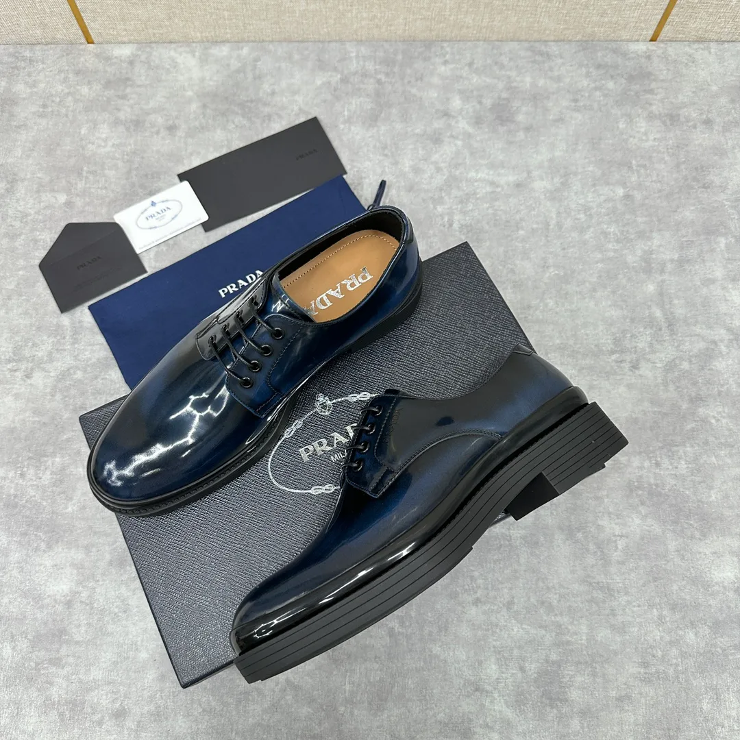 Men's Loafers And Dress Shoes PRADA 18397548