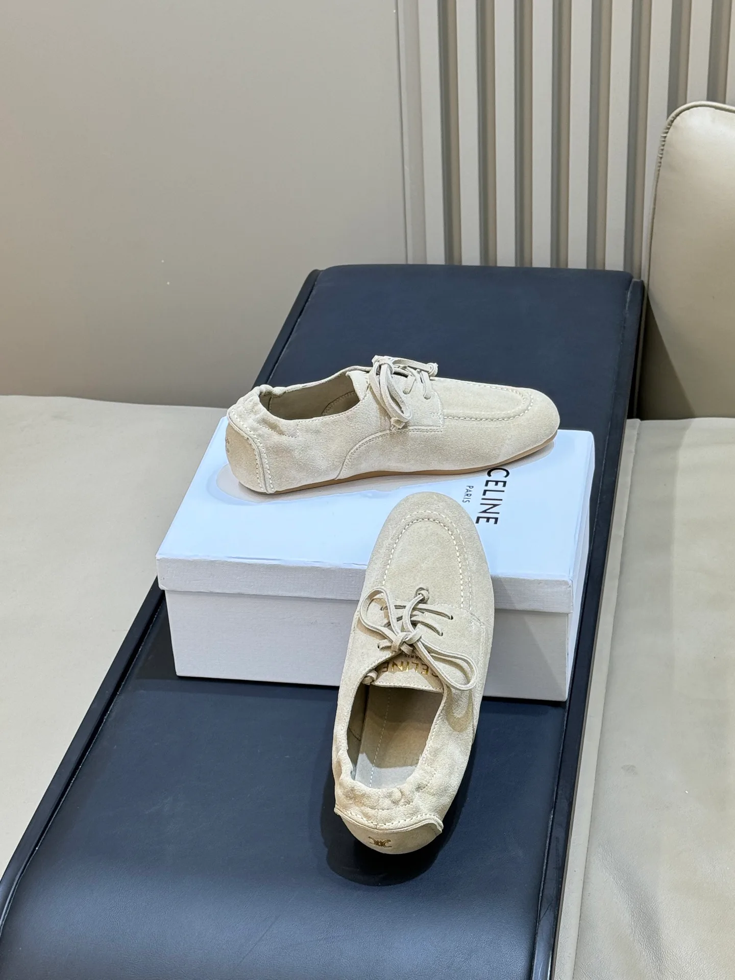 Women's Loafers And Moccasins CELINE 18073383
