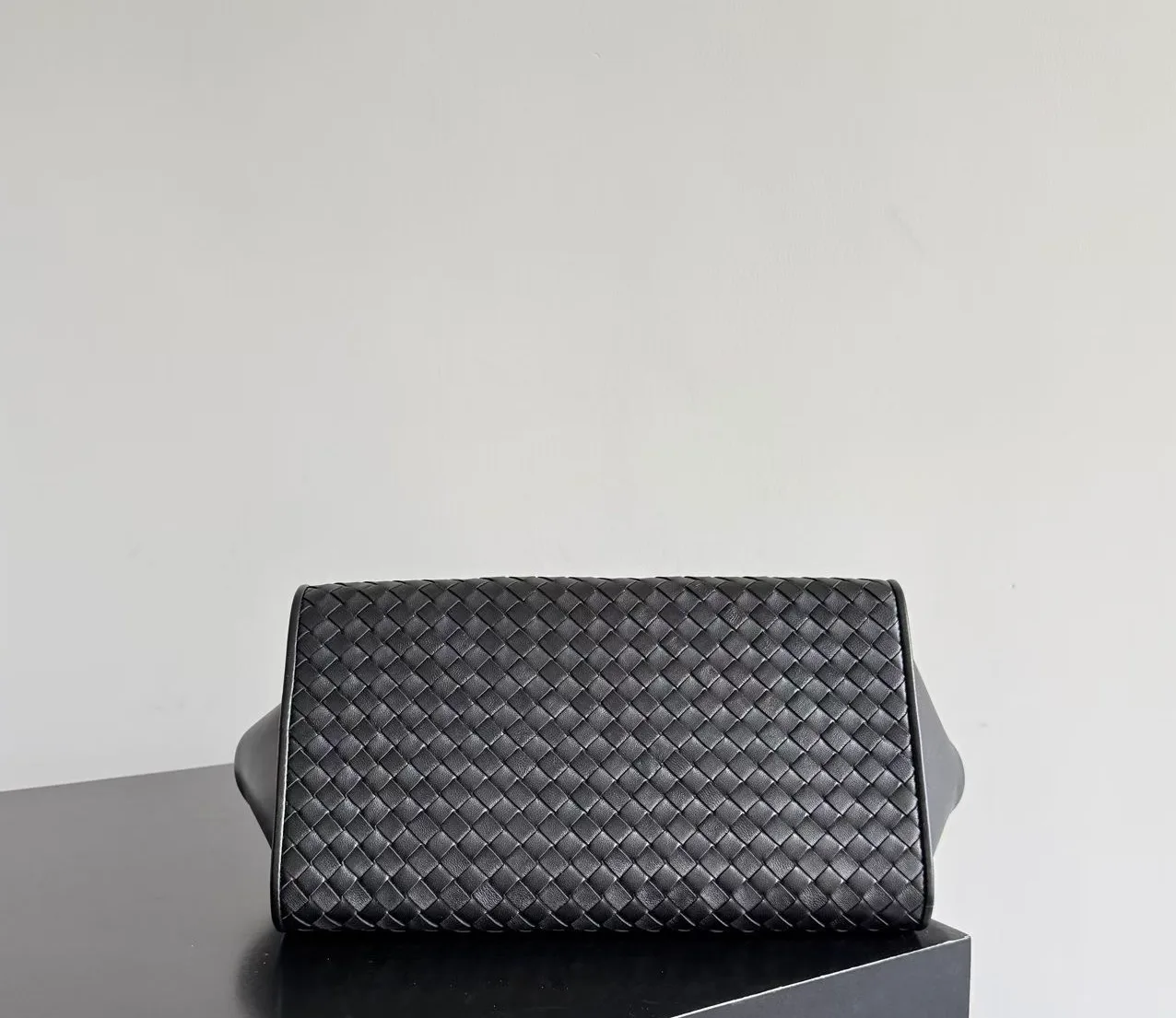 Women's Classic Handbags BOTTEGA VENETA 17973994