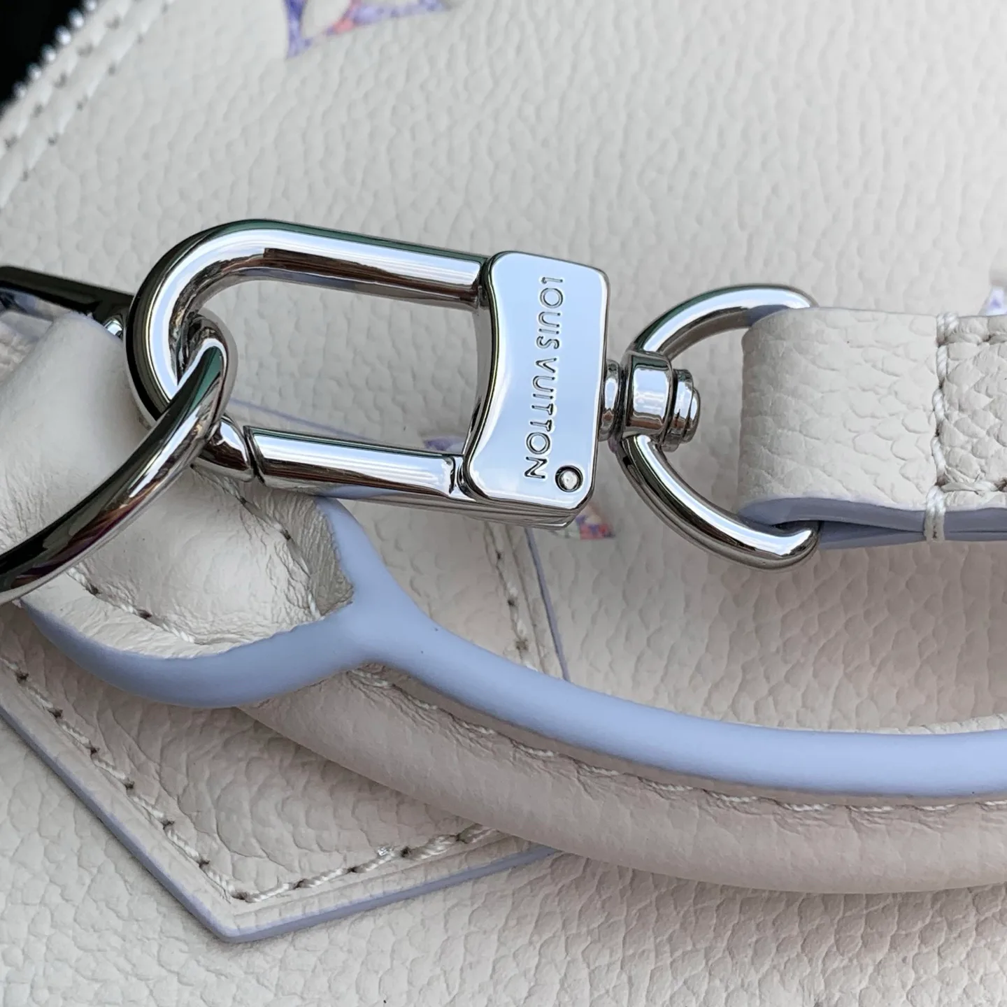 Women's Classic Handbags LOUIS VUITTON 18147479