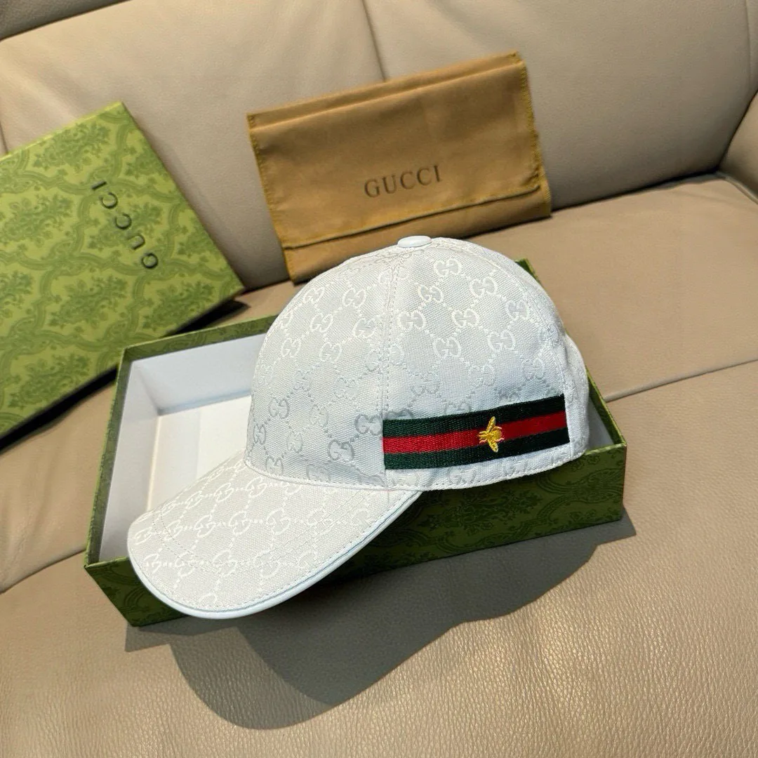 Hats GUCCI 17604850