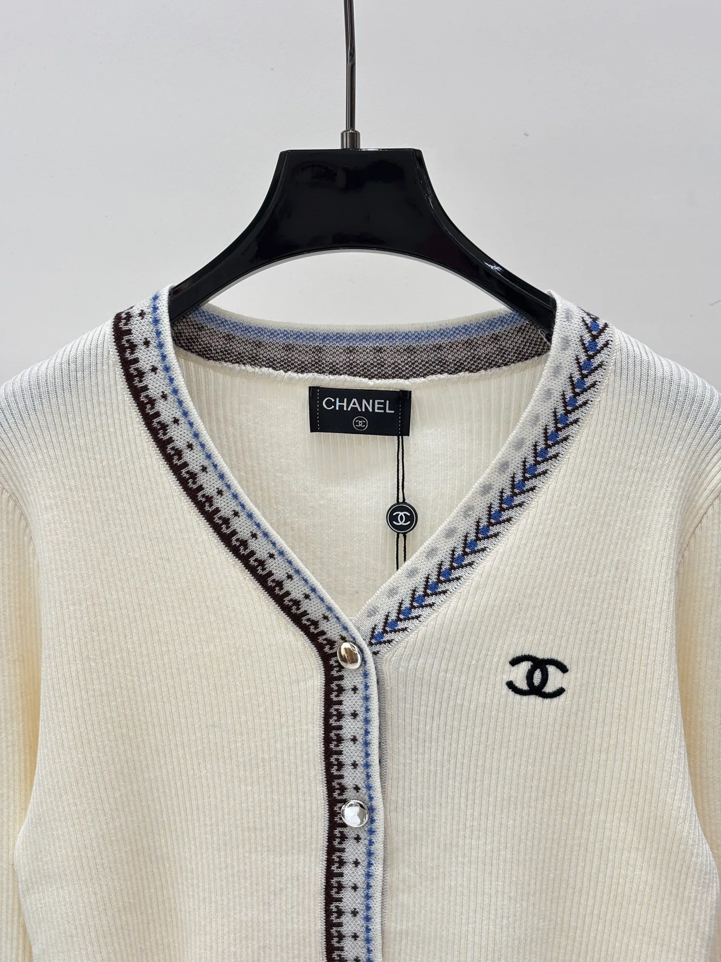 Women's Jumpers And Sweaters CHANEL 18180405
