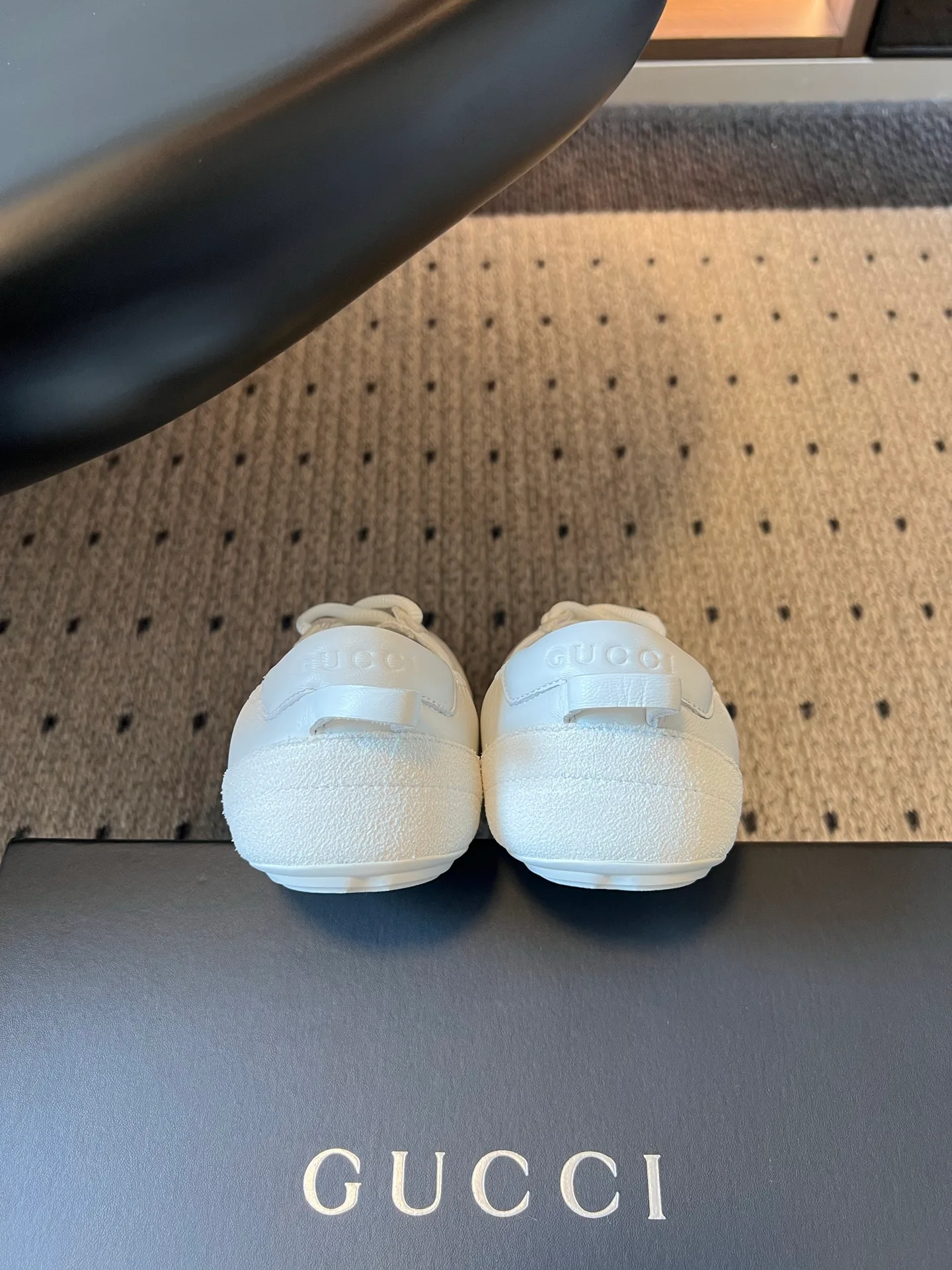 Women's Sneakers GUCCI 17614655