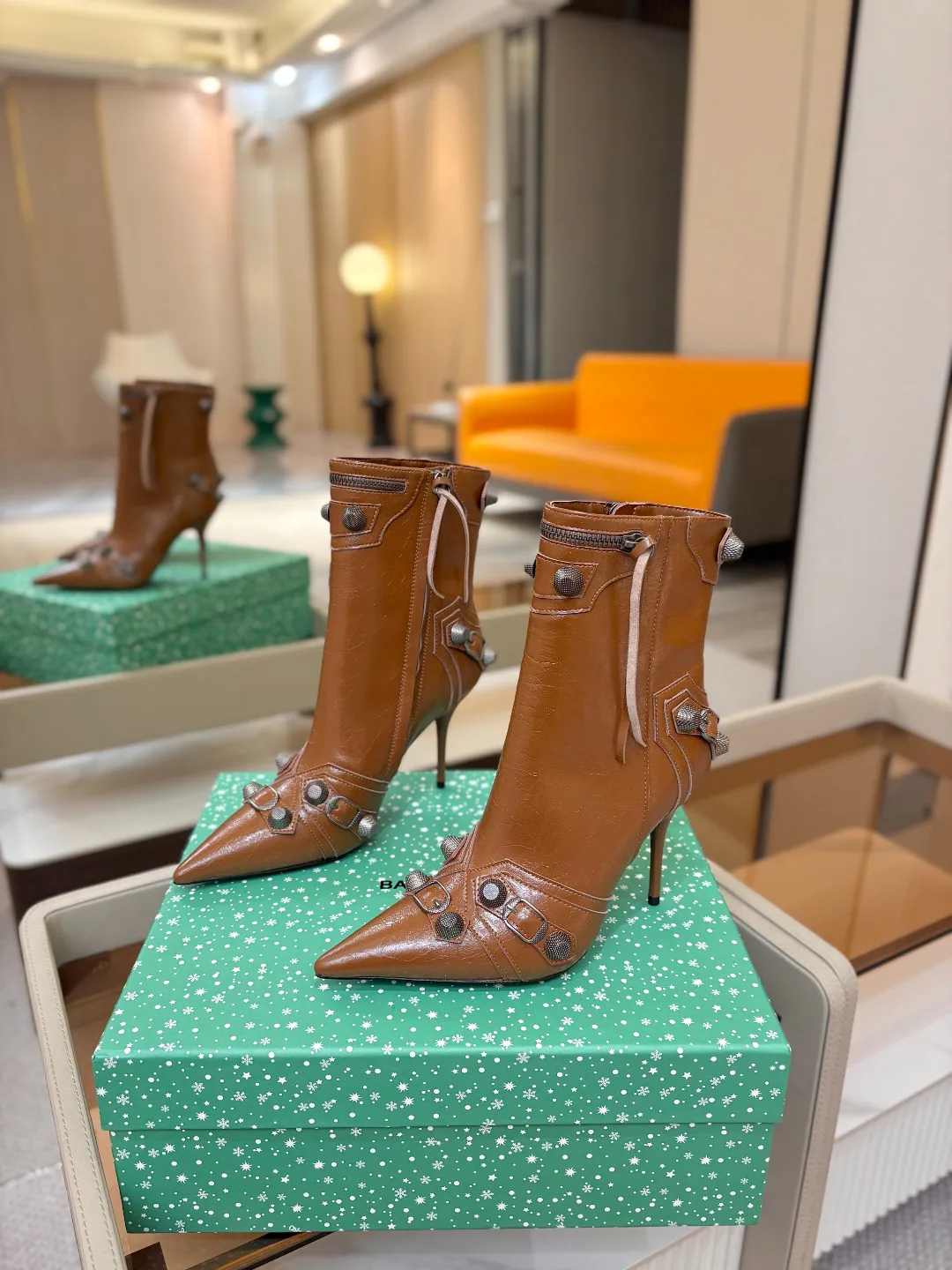 Women's Booties BALENCIAGA 18521373