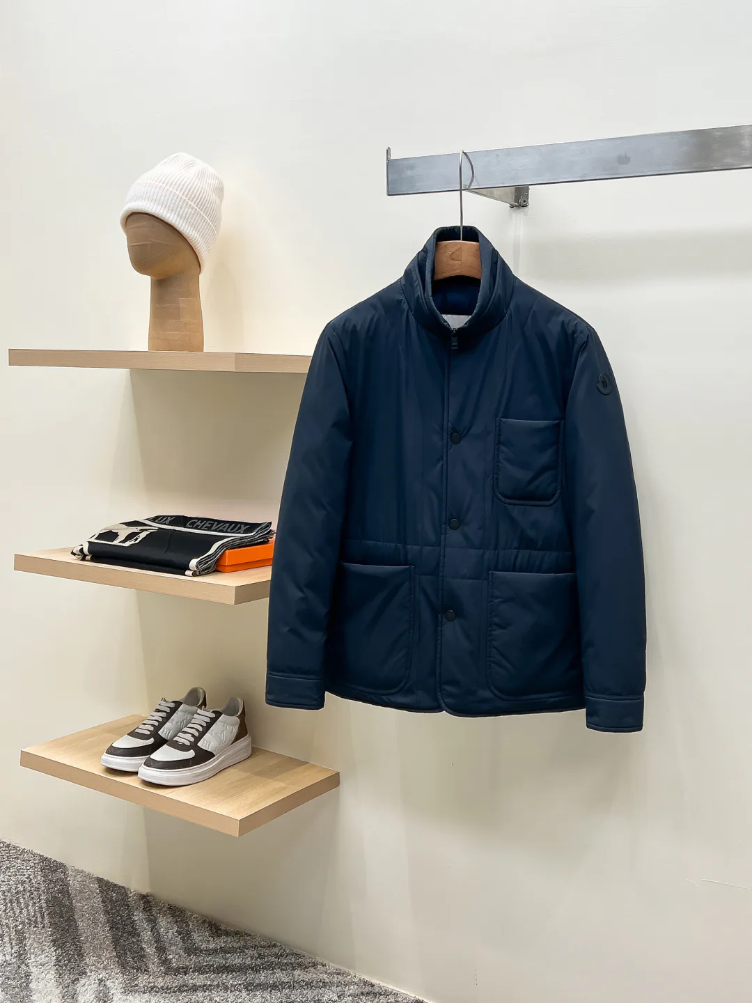 Men's Jackets And Down Jackets MONCLER 18499141