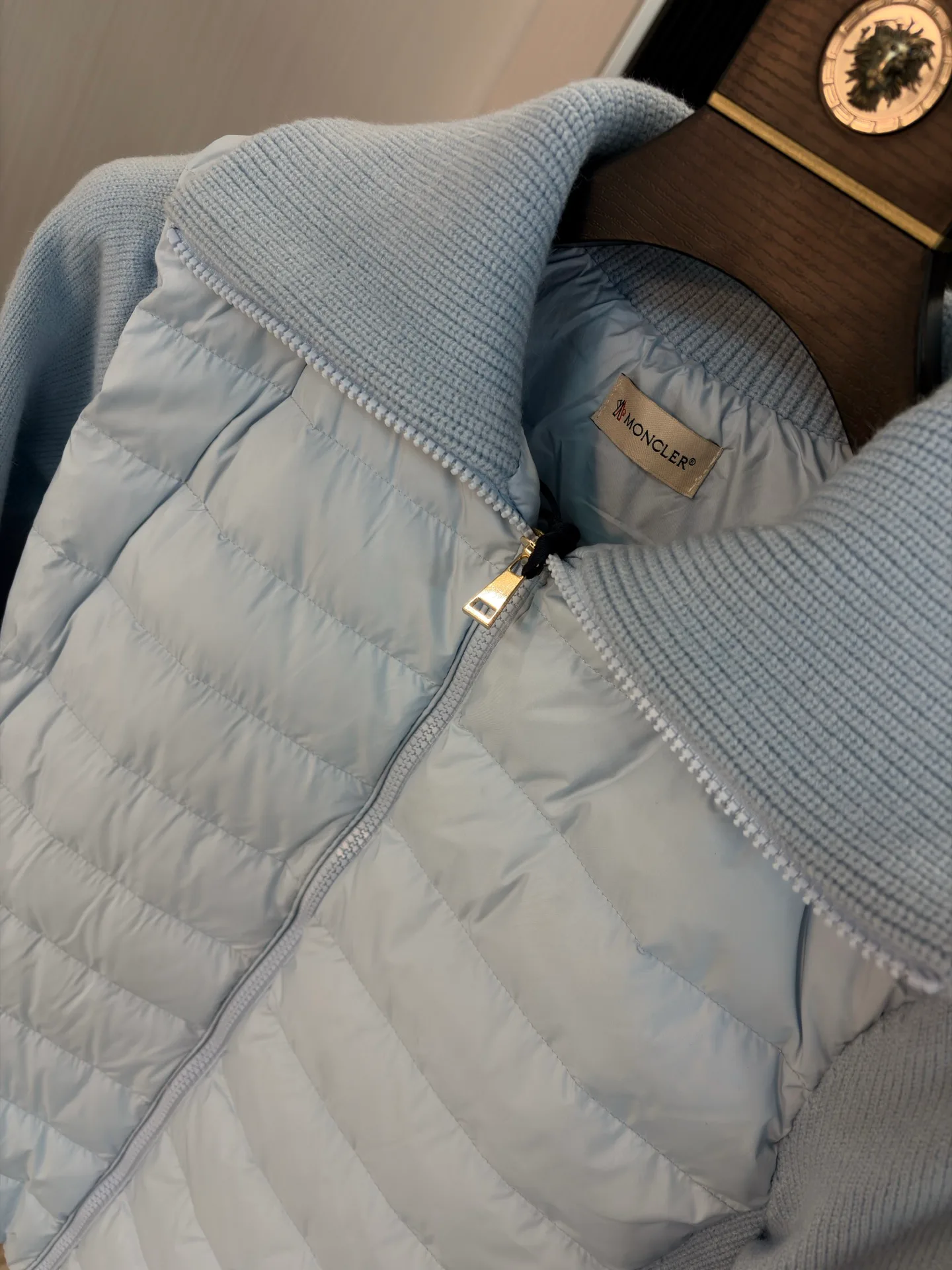 Men's Jackets And Down Jackets MONCLER 18532391