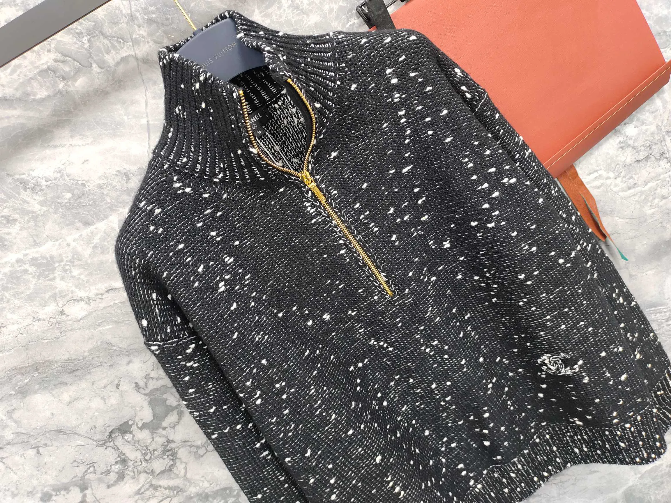 Women's Jumpers And Sweaters CHANEL 17984979