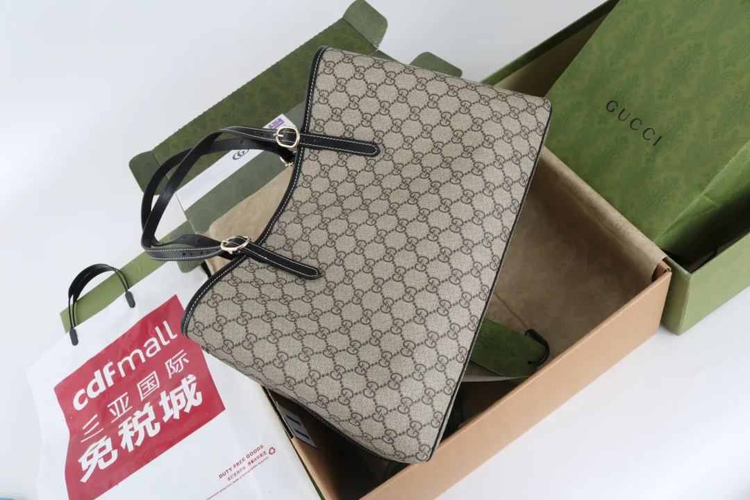 Women's Classic Handbags GUCCI 17886057