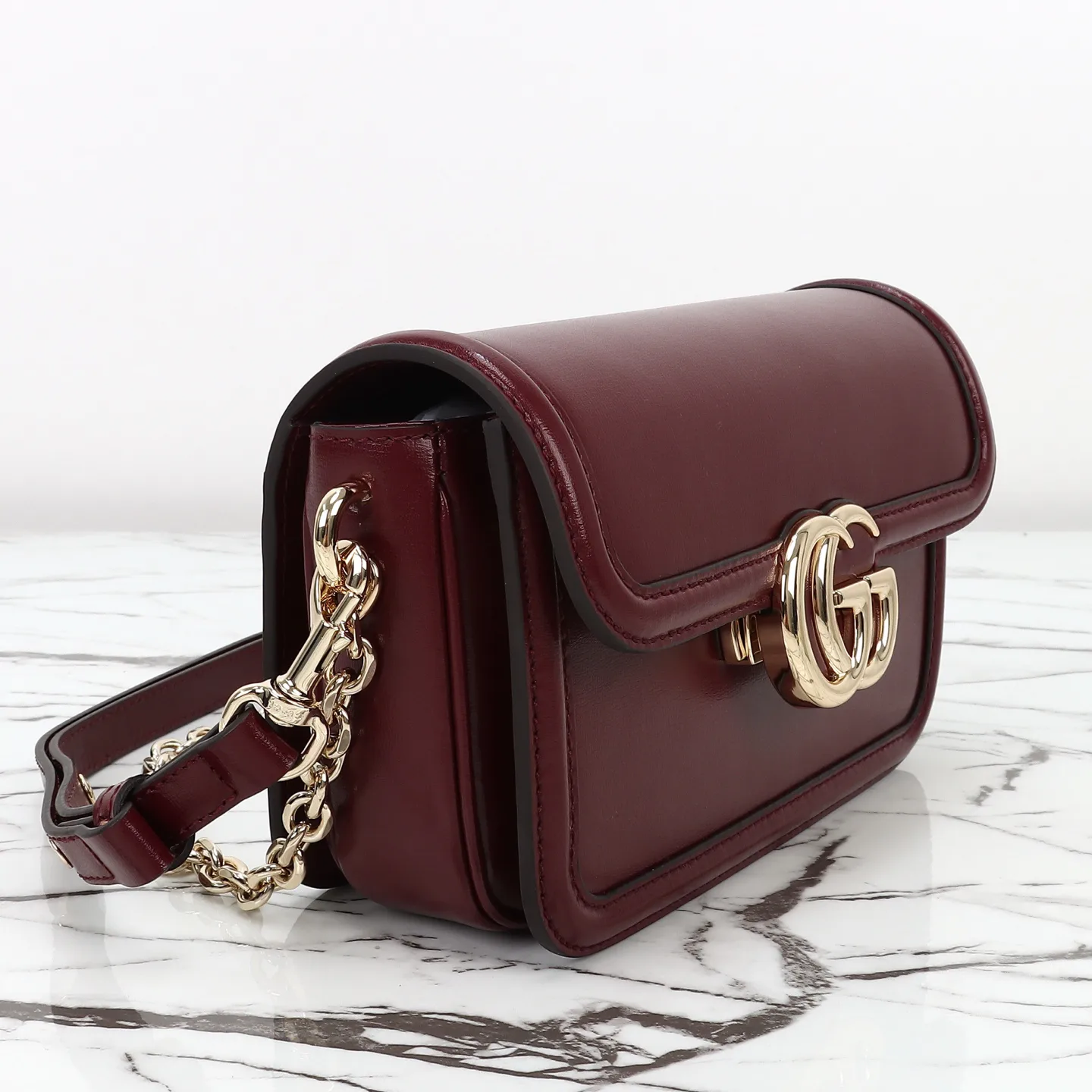 Women's Classic Handbags GUCCI 18210724