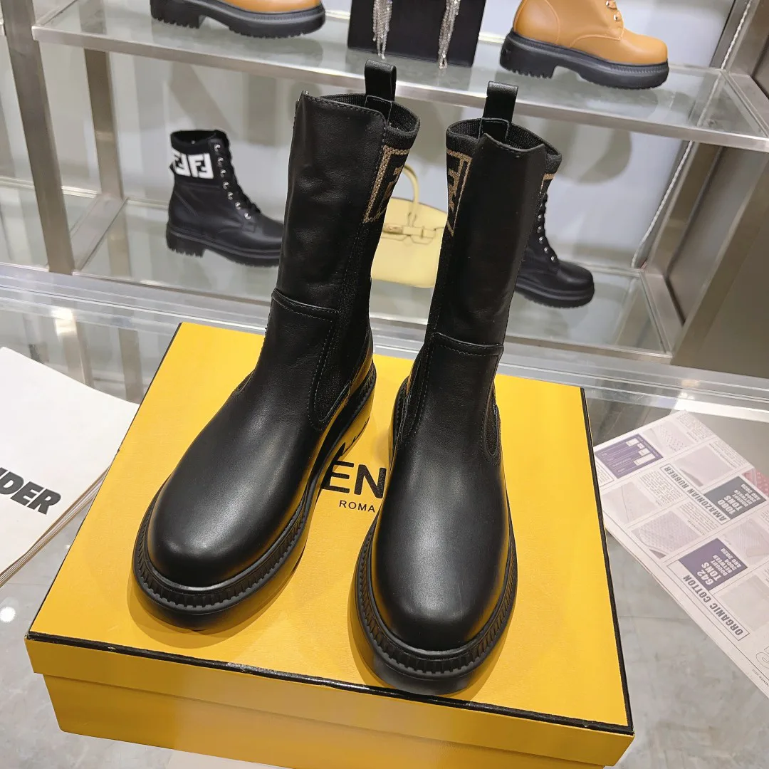 Women's Ankle Boots FENDI 18264013