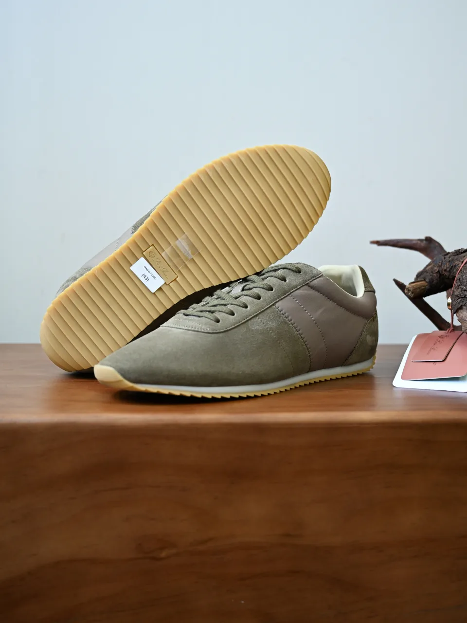 Men's Sneakers LORO PIANA 18382700