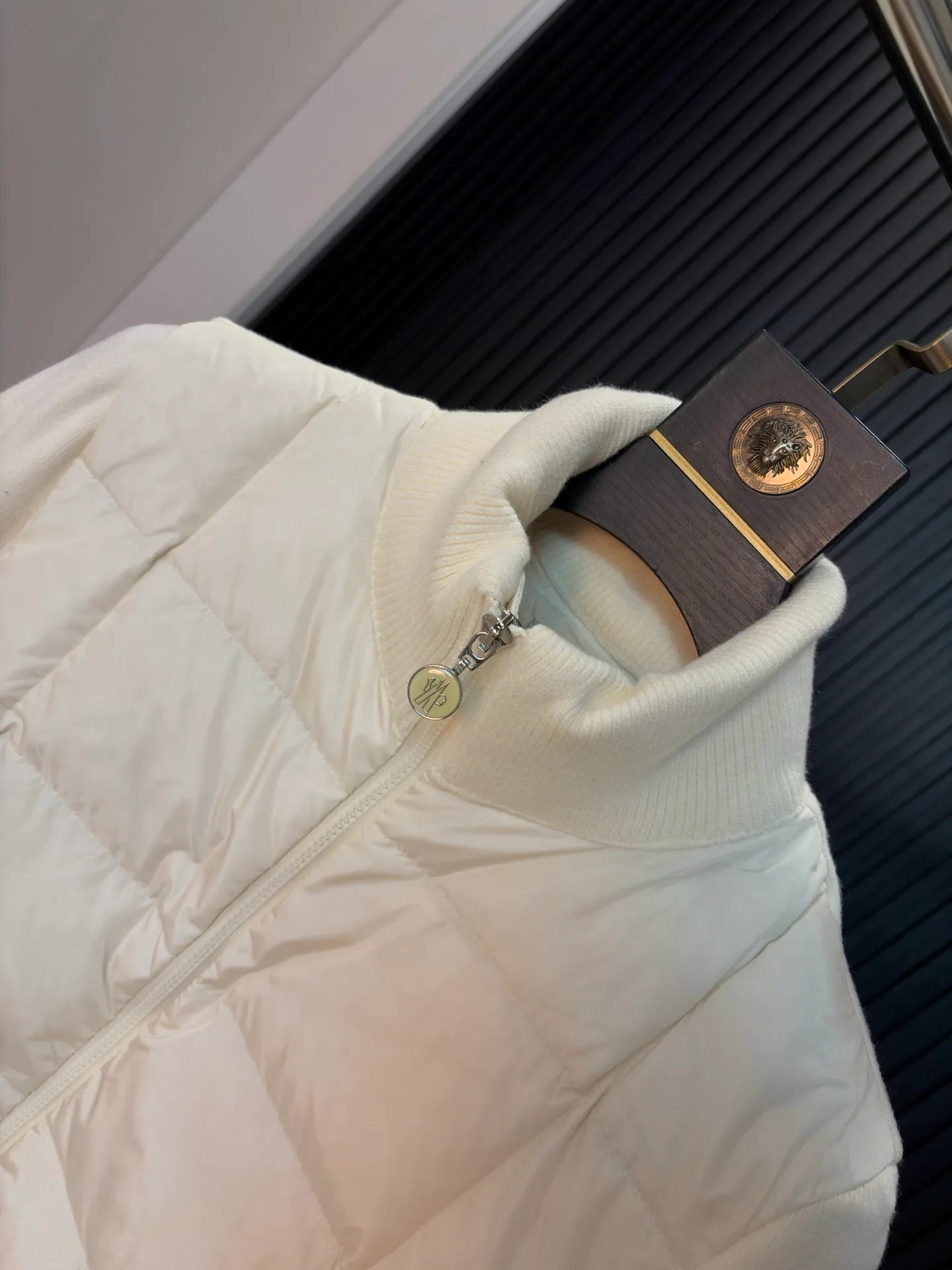 Куртки И Пуховики Мужские Moncler 18634491