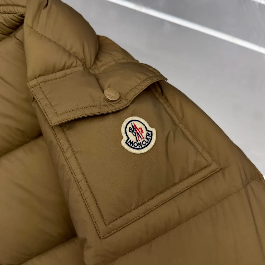 Men's Jackets And Down Jackets MONCLER 17391857