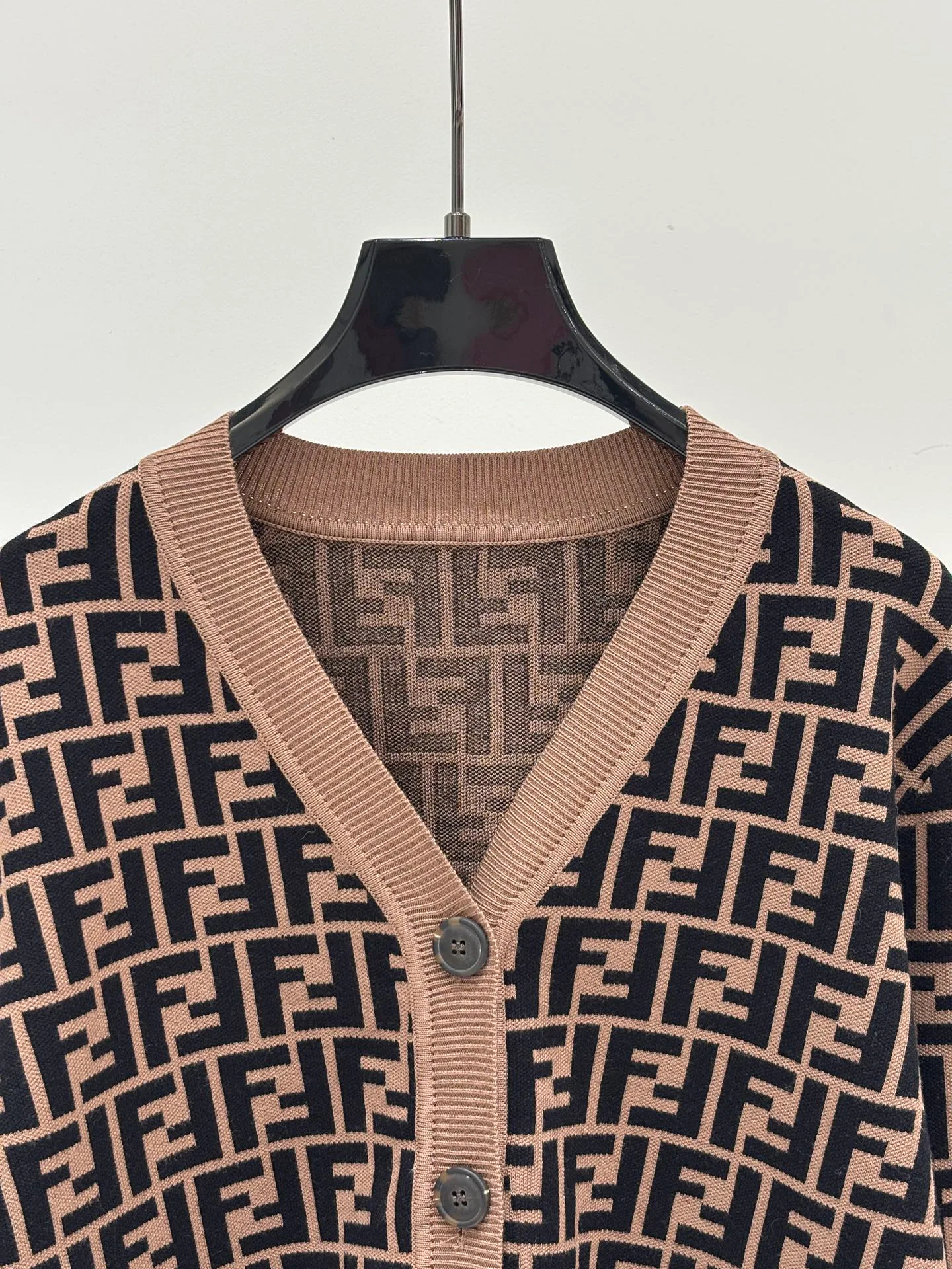 Women's Jumpers And Sweaters FENDI 17930691