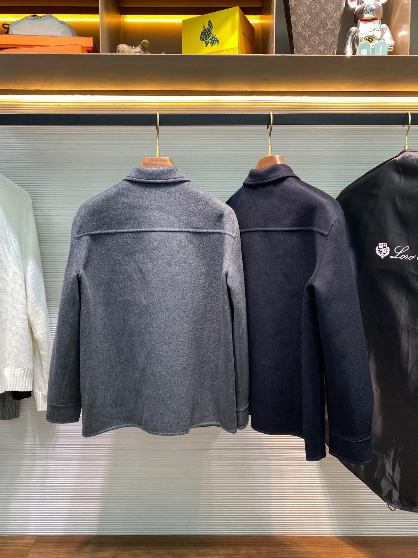 Men's Jackets And Down Jackets LORO PIANA 18499053