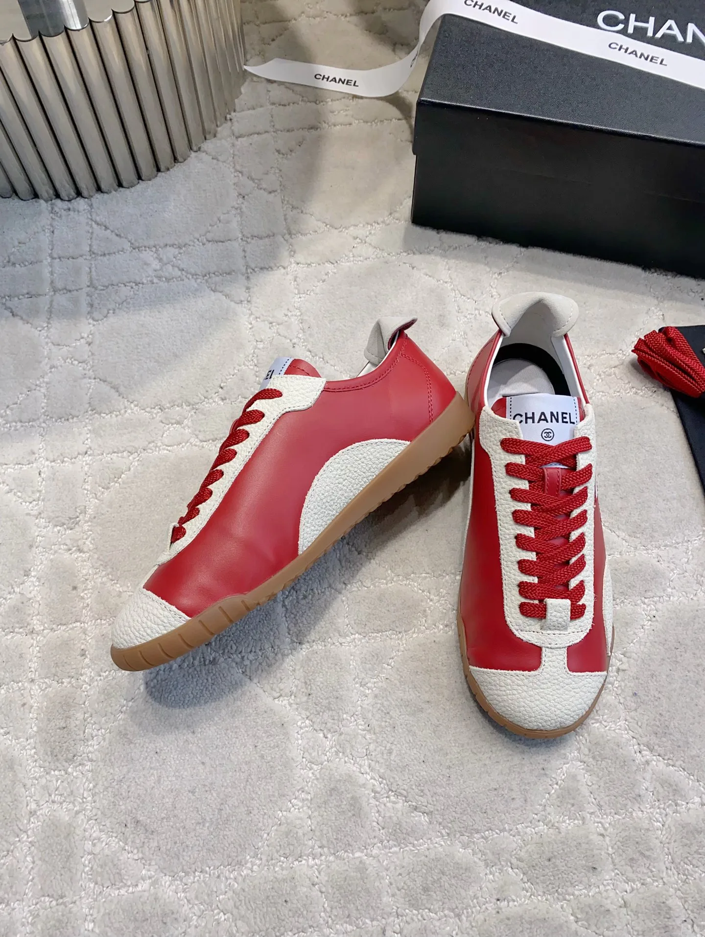 Women's Sneakers CHANEL 18003951