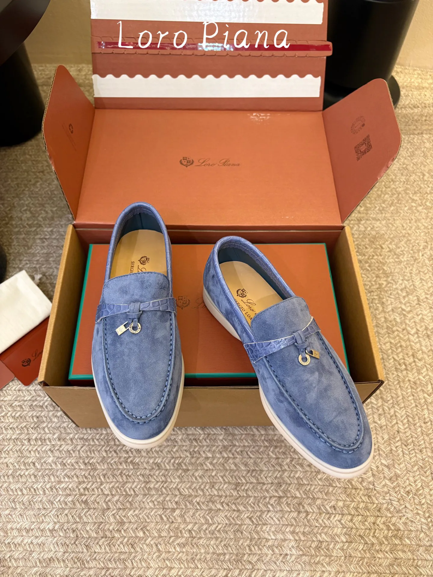 Women's Loafers And Moccasins LORO PIANA 18361091