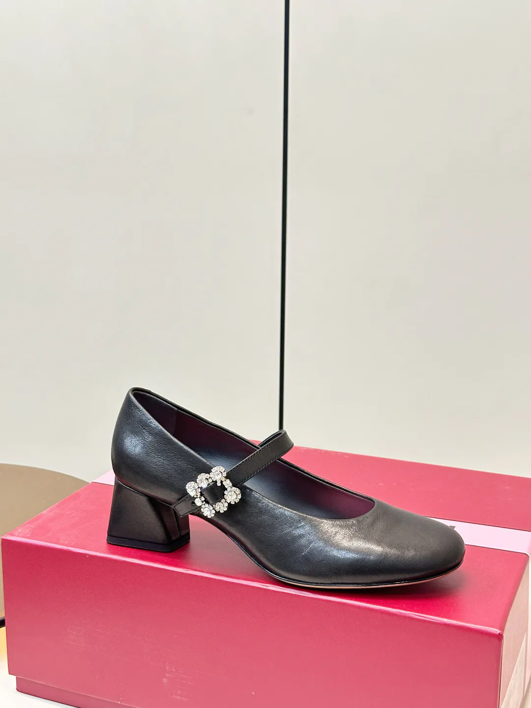 Women's Heels ROGER VIVIER 18397610