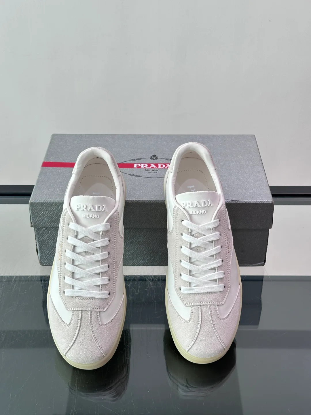 Men's Sneakers PRADA 18079434