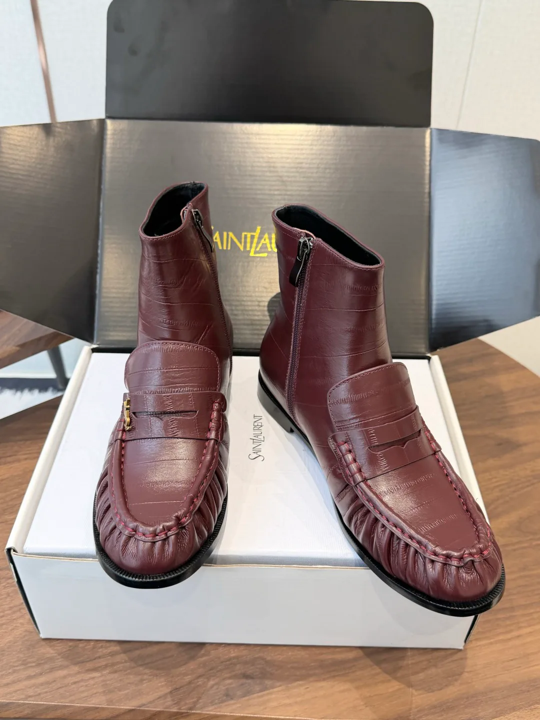 Women's Booties SAINT LAURENT 18357299