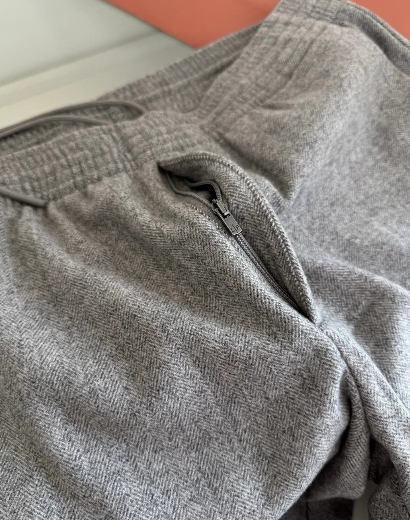 Men's Trousers LORO PIANA 18283479