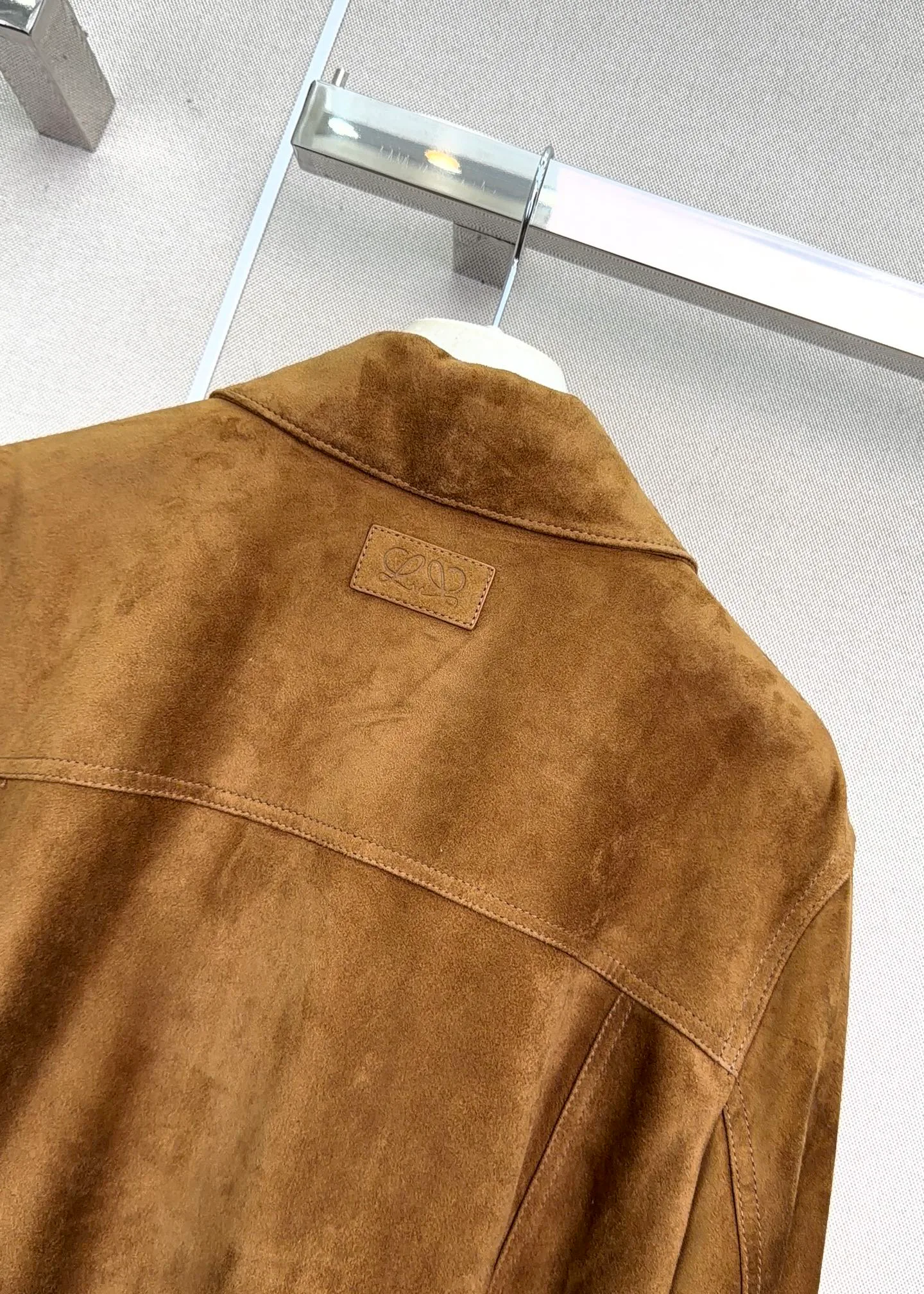 Women's Leather Jackets And Sheepskin Coats LOEWE 18113326