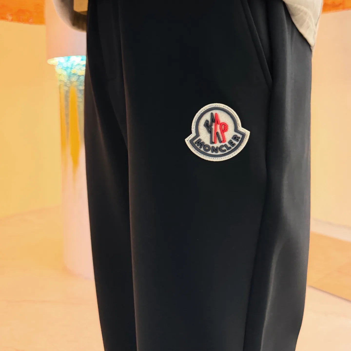 Men's Trousers MONCLER 18197189
