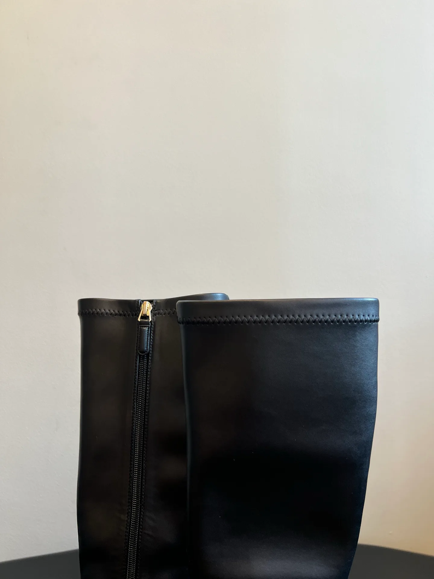 Women's Boots CHANEL 18137192