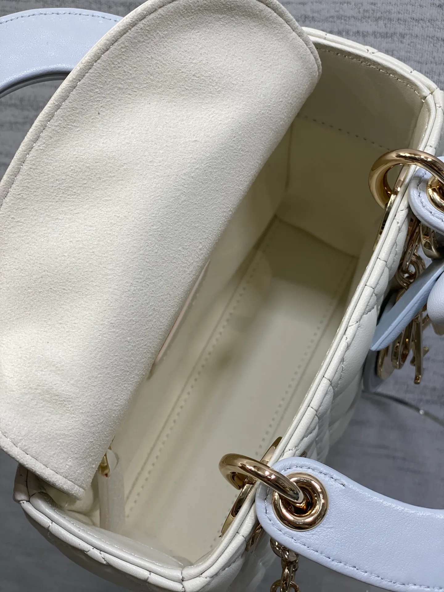 Women's Classic Handbags CHRISTIAN DIOR 18544143