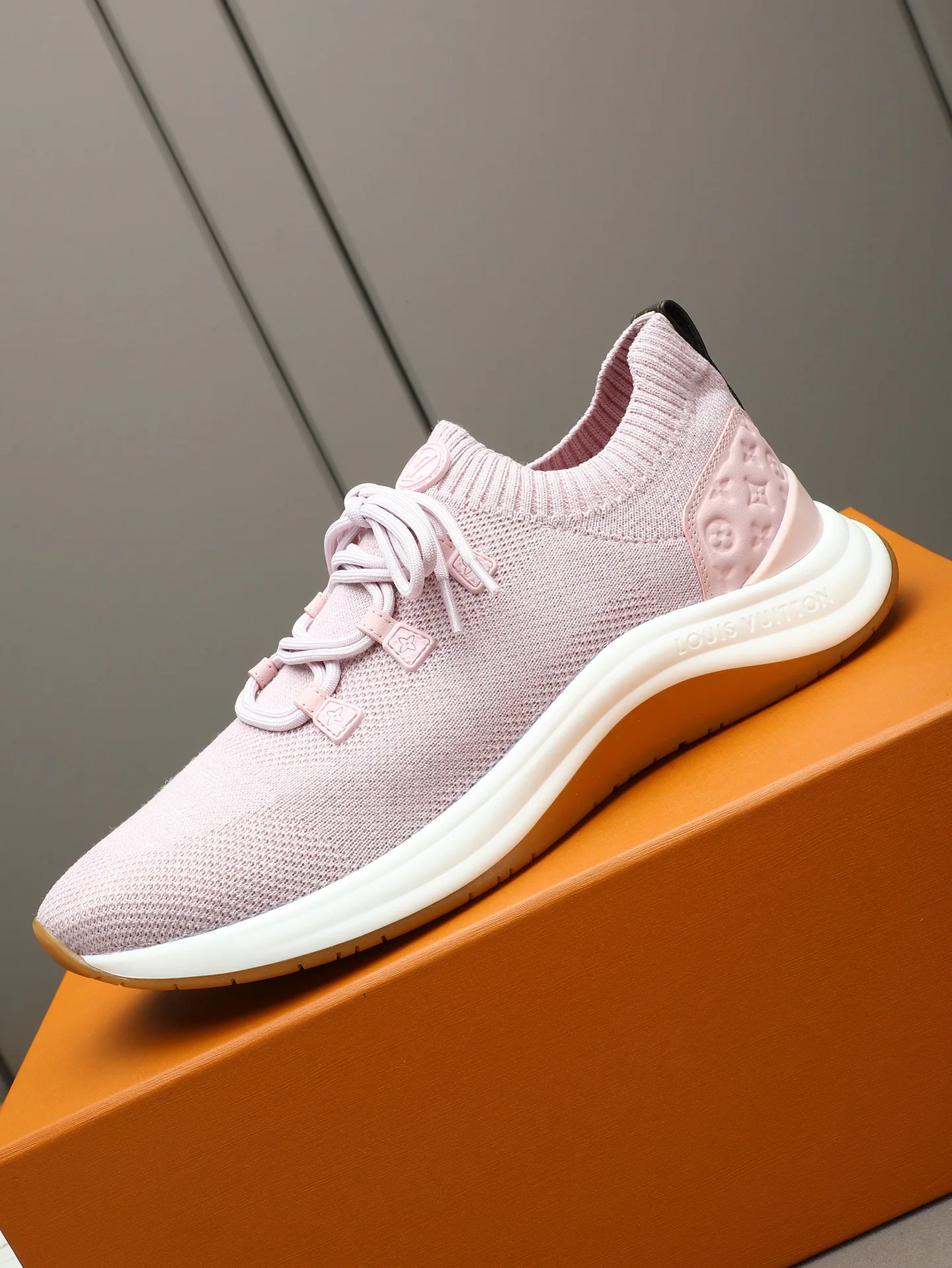 Men's Sneakers LOUIS VUITTON 17947269