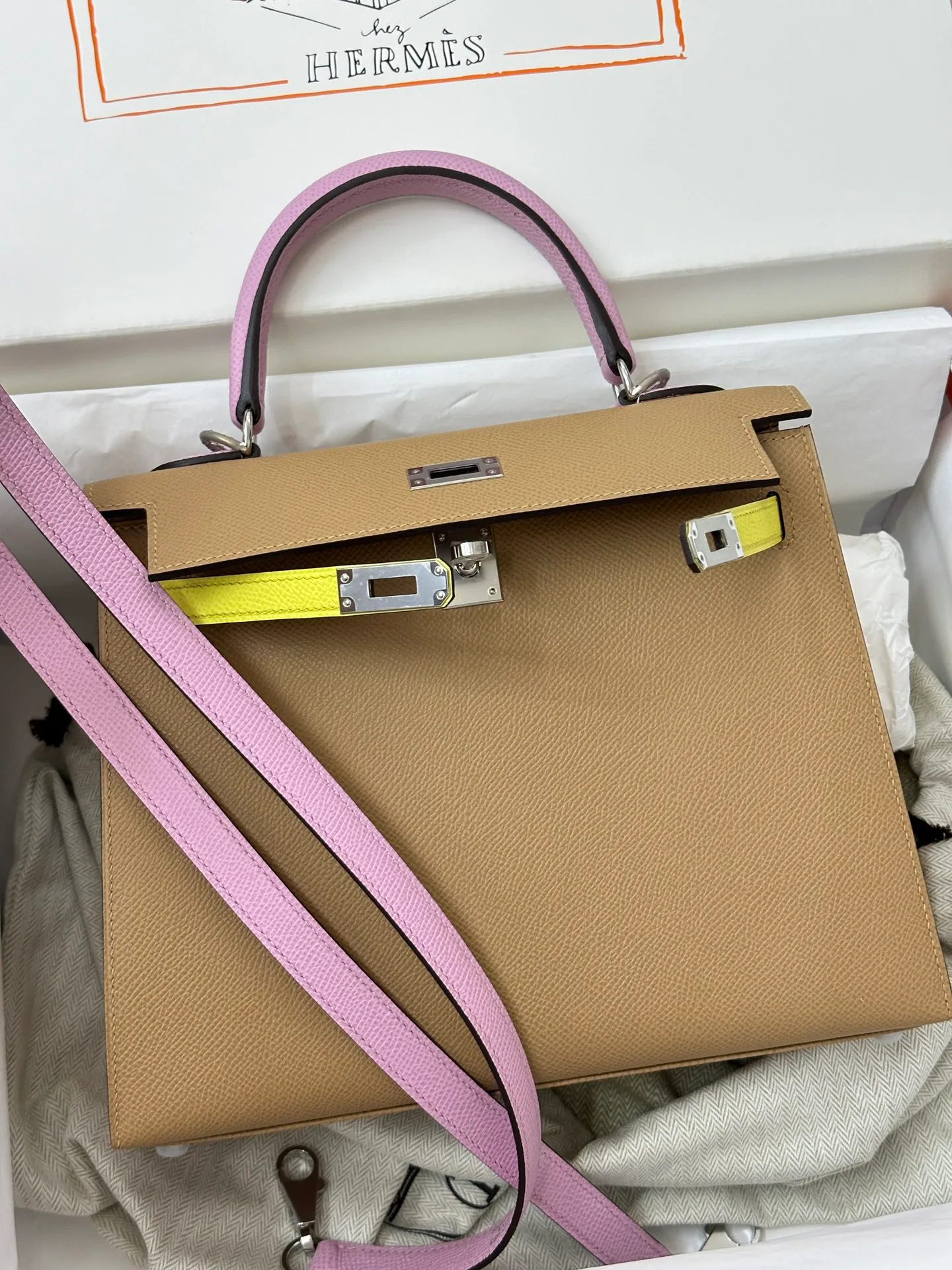 Women's Classic Handbags HERMES 18454977