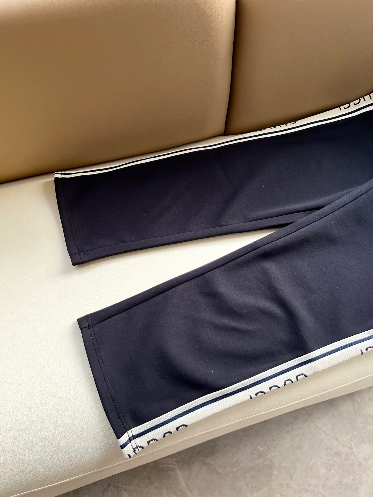 Men's Trousers GUCCI 18495742