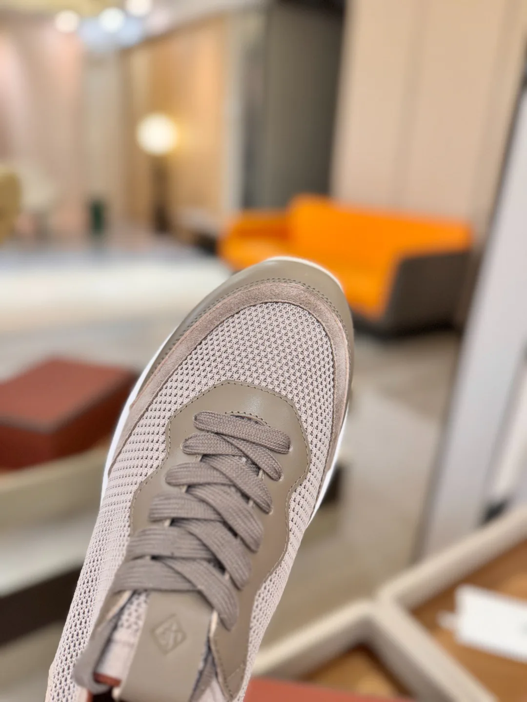 Men's Sneakers LORO PIANA 18039627