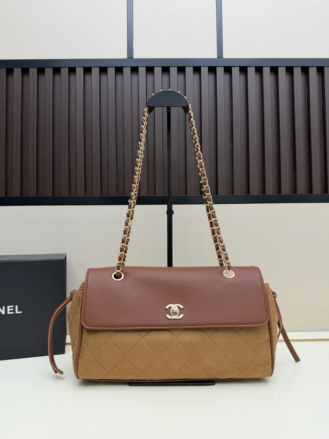 Women's Classic Handbags CHANEL 17904067